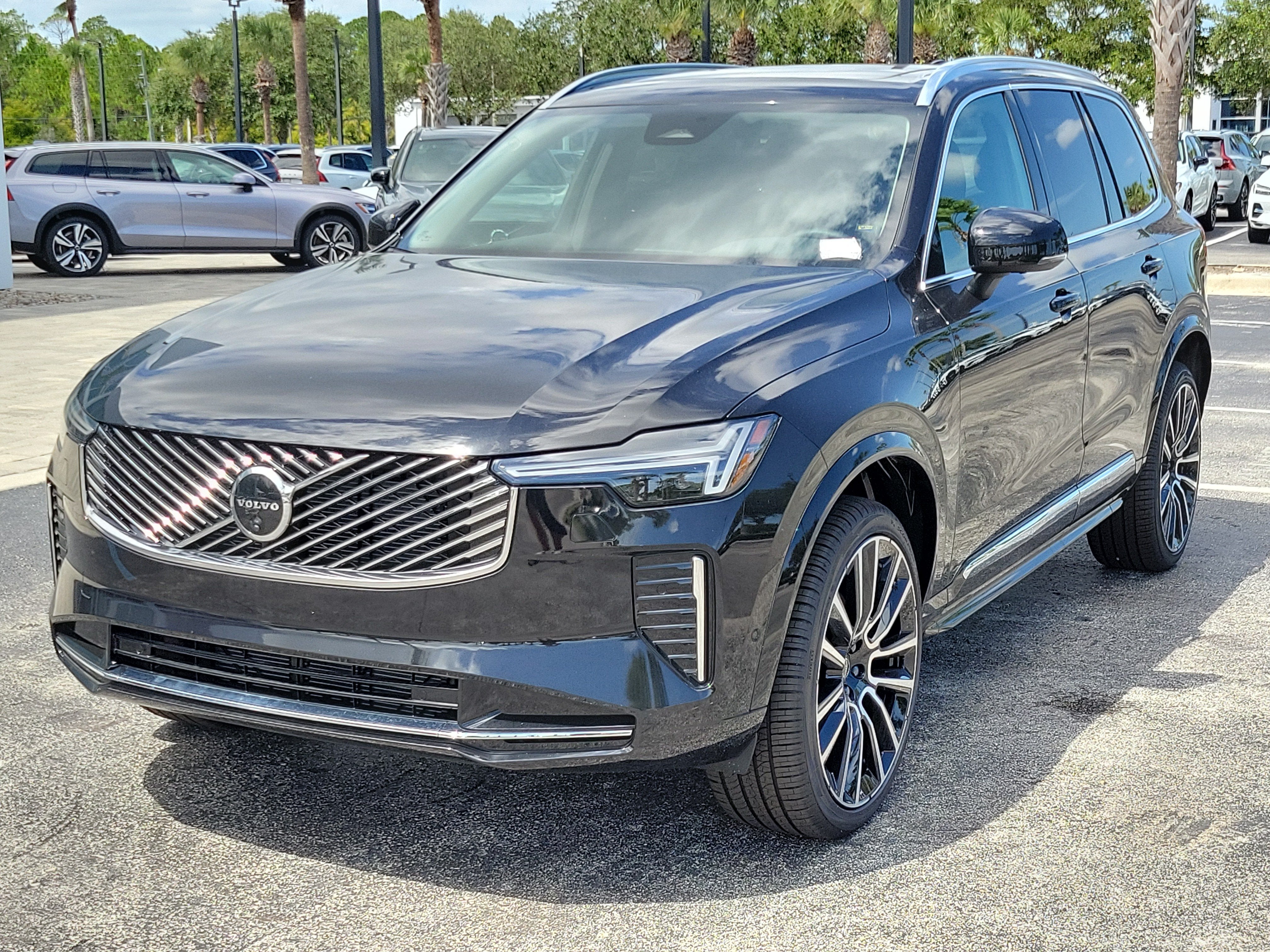 2026 Volvo XC90 Plus