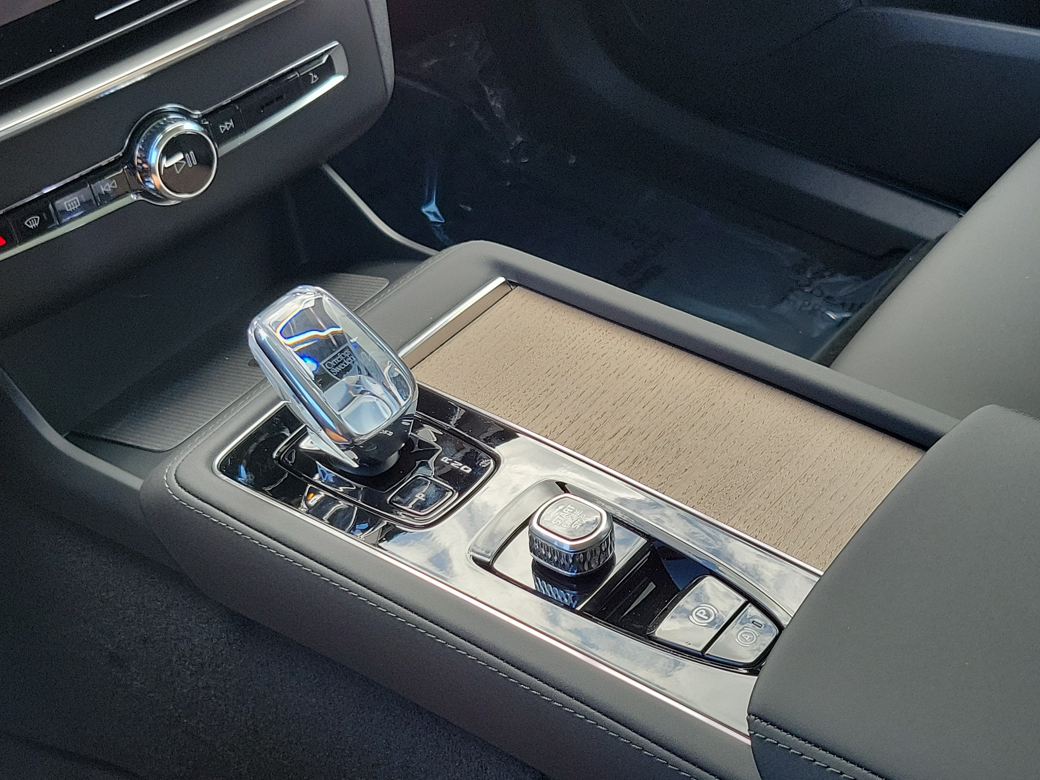 2026 Volvo XC90 Plus