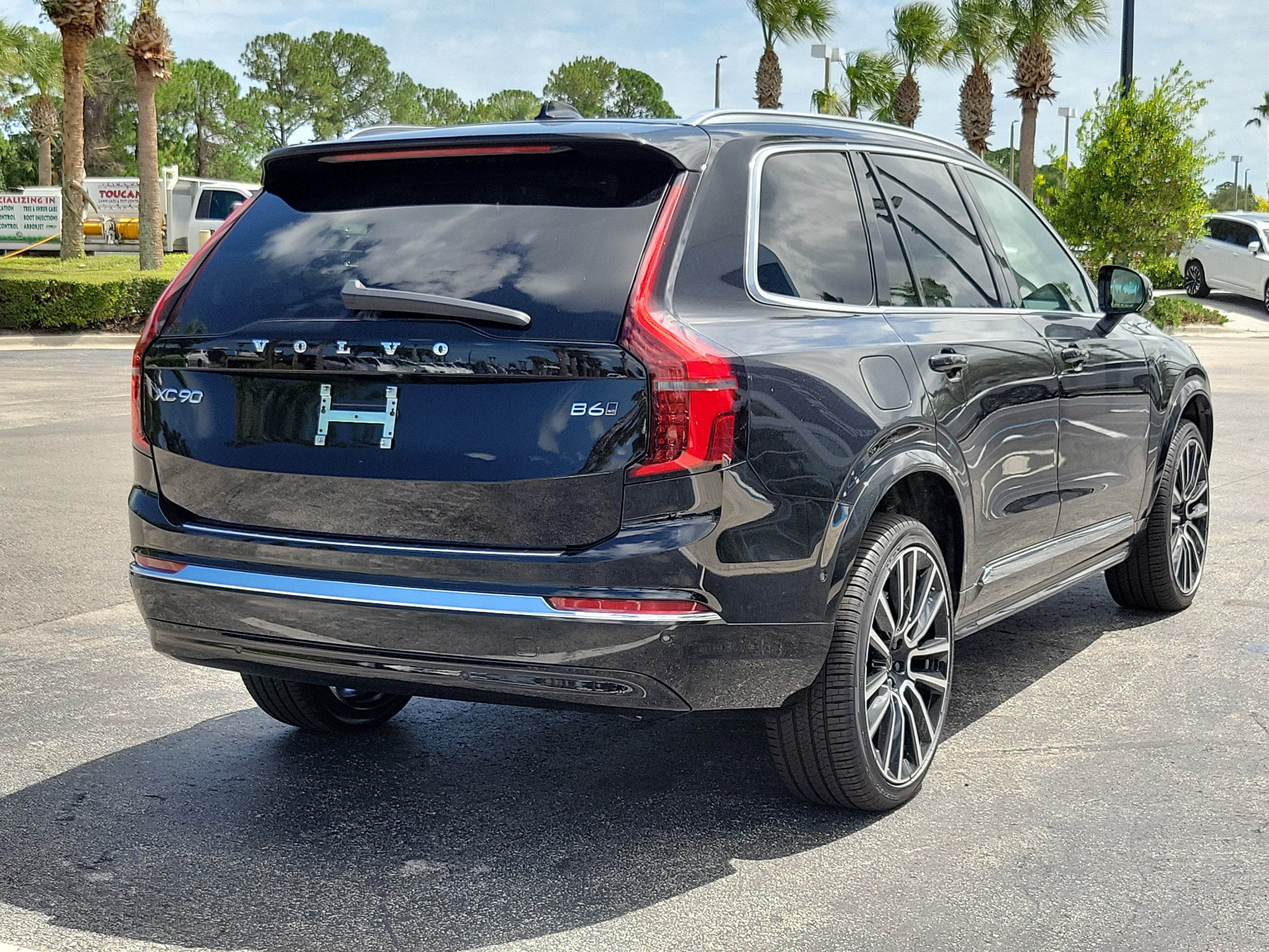2026 Volvo XC90 Plus