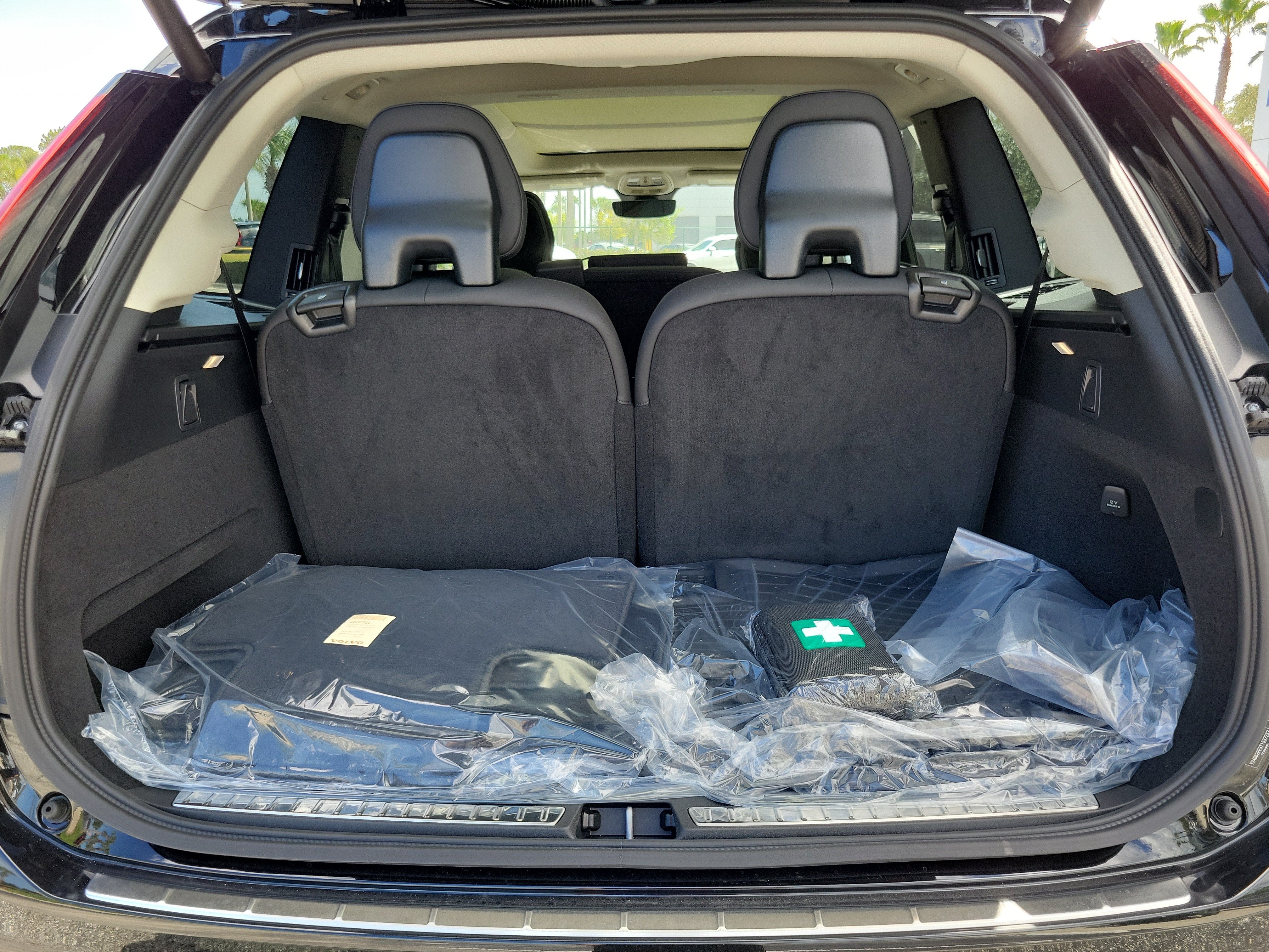 2026 Volvo XC90 Plus