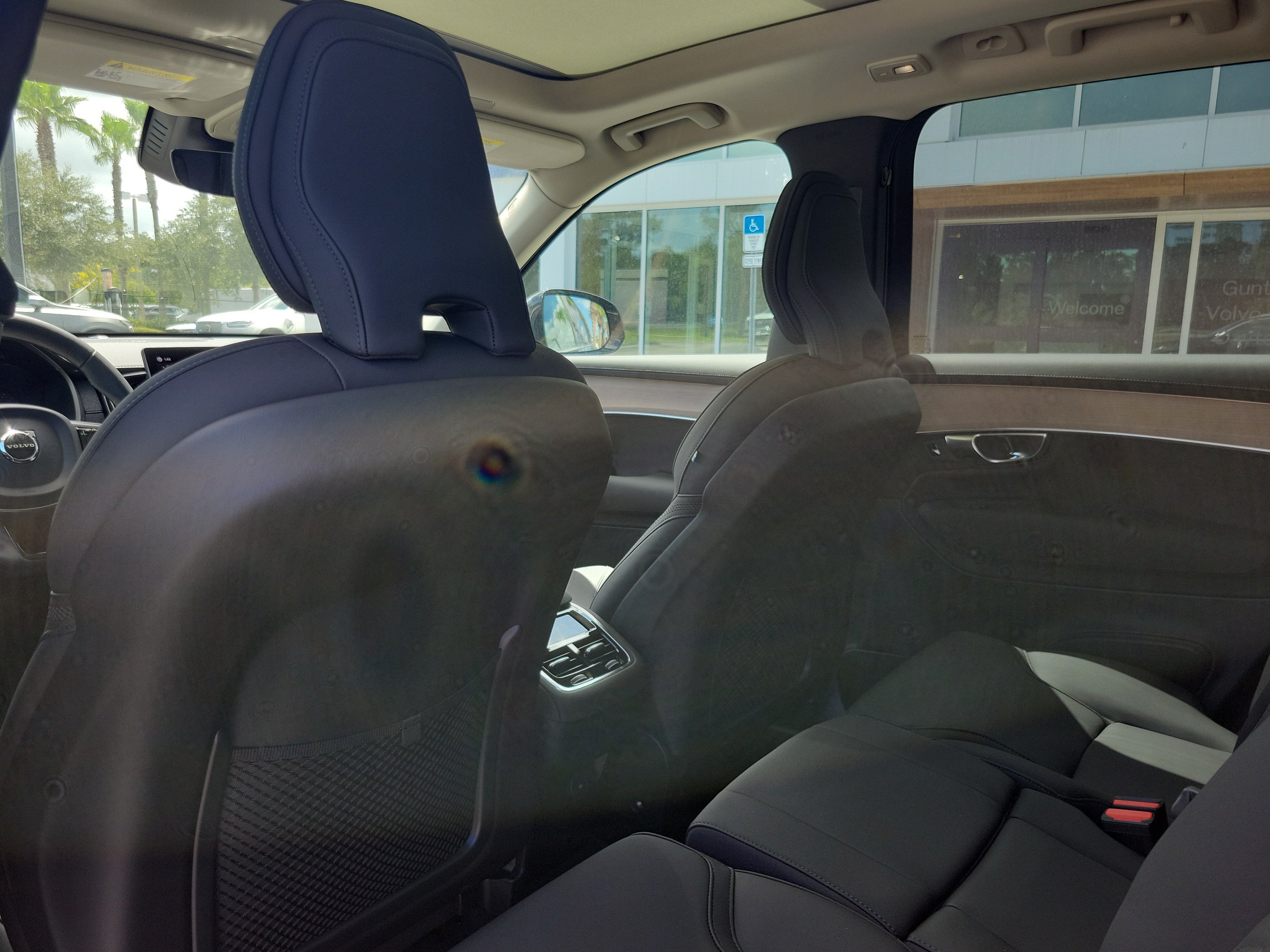 2026 Volvo XC90 Plus