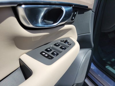 2026 Volvo XC90 Plus