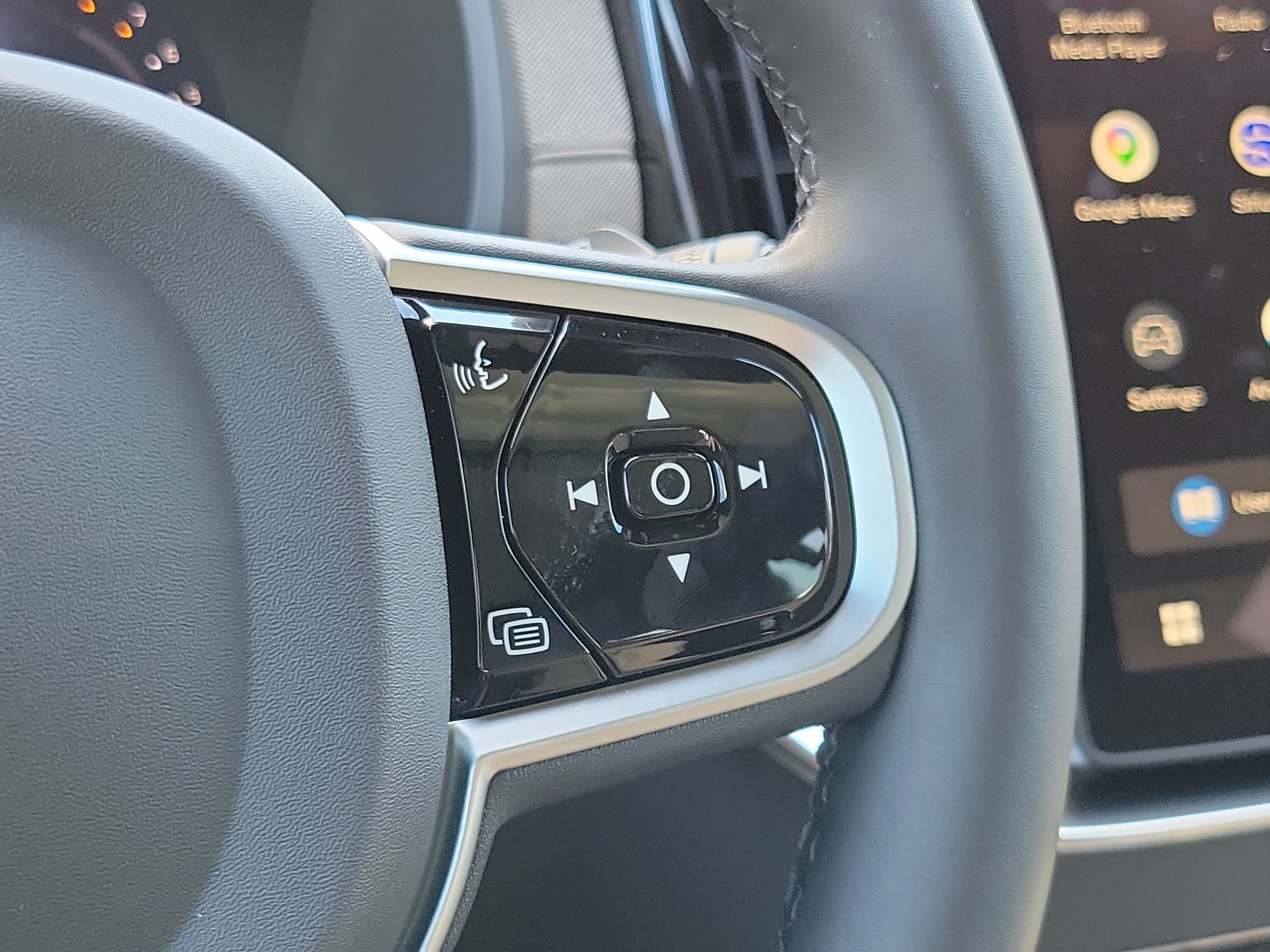 2026 Volvo XC90 Plus