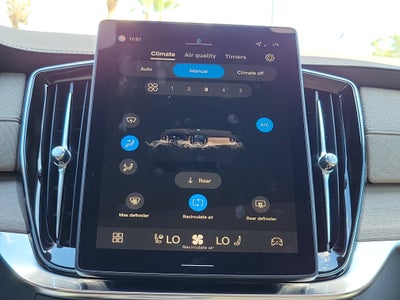 2026 Volvo XC90 Plus