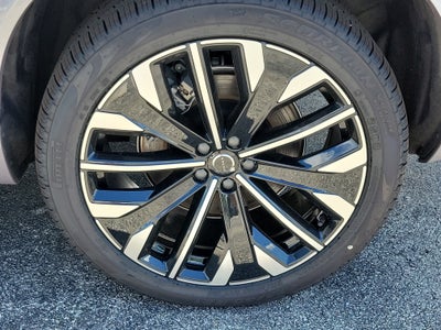 2026 Volvo XC90 Plus