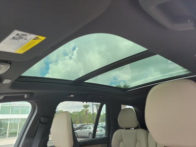 2027 Volvo XC90 Plus