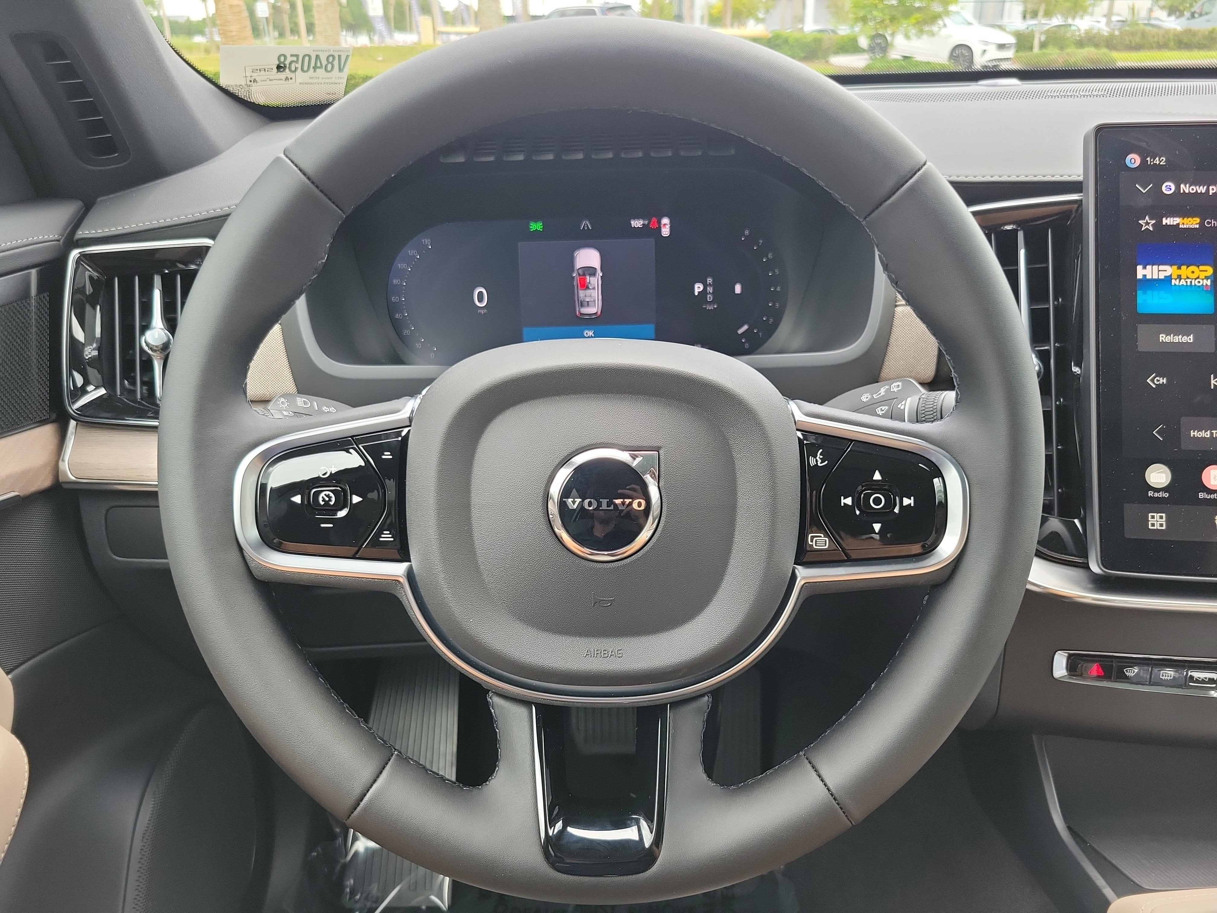 2027 Volvo XC90 Plus