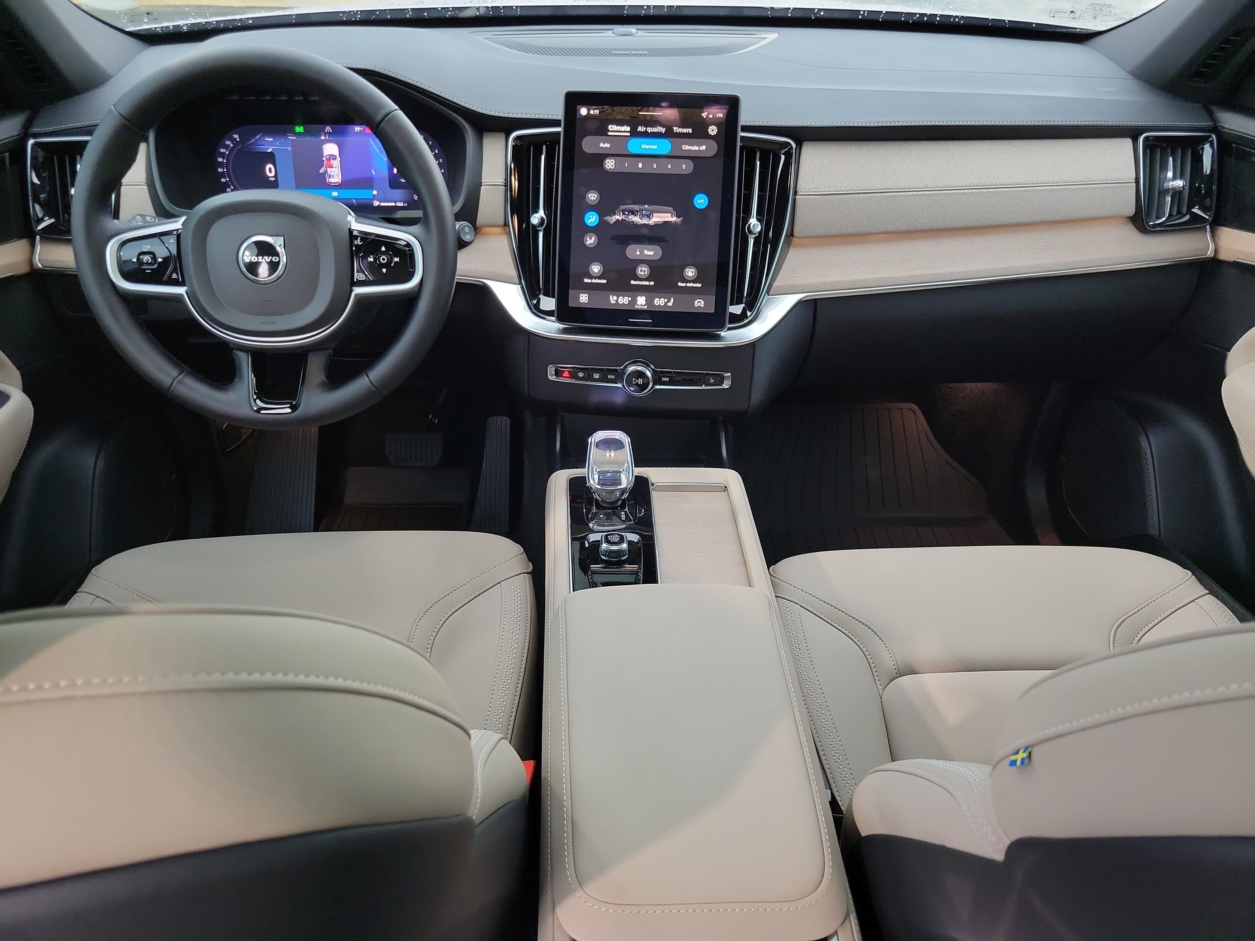 2026 Volvo XC90 Plus