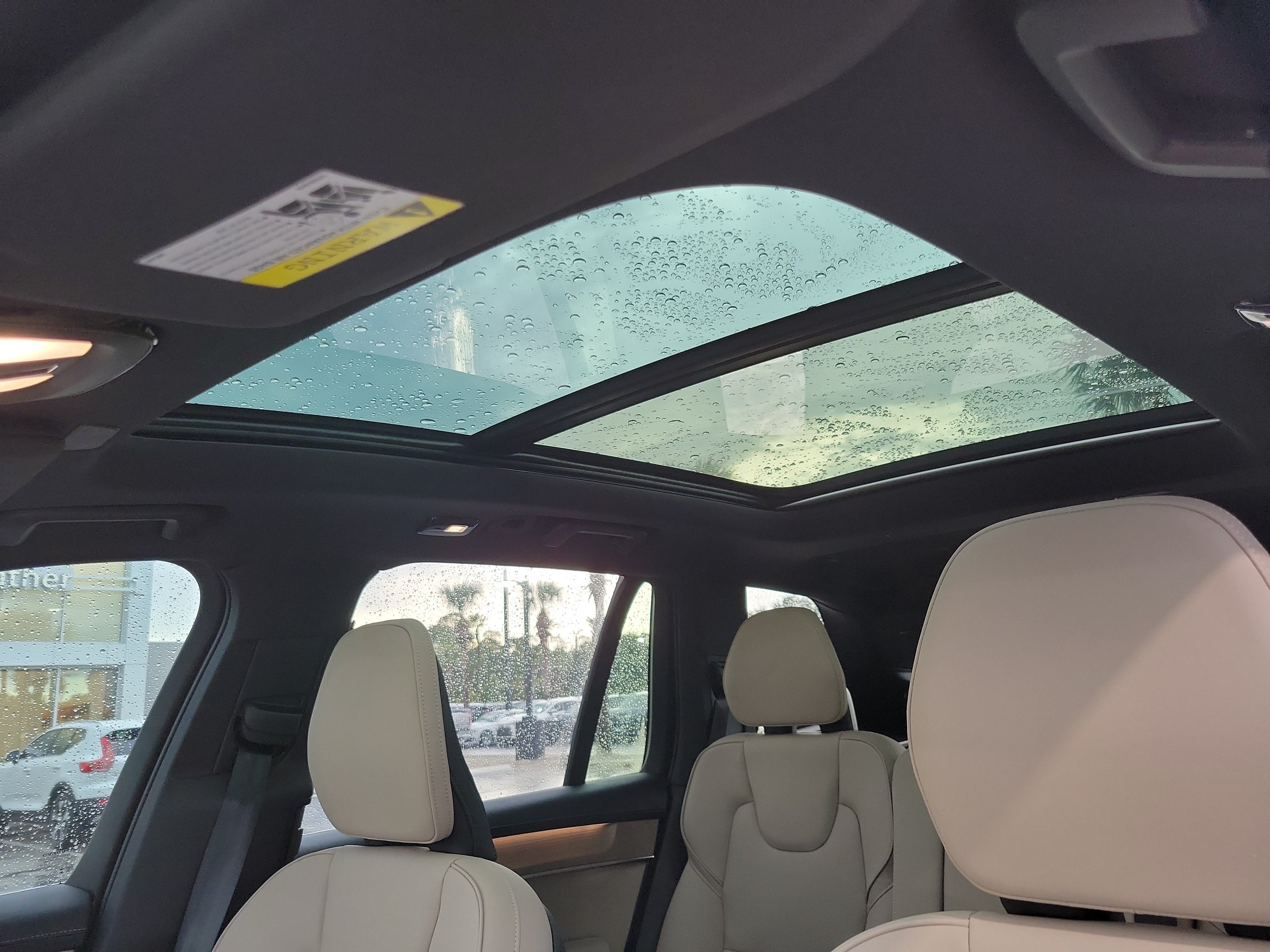2026 Volvo XC90 Plus