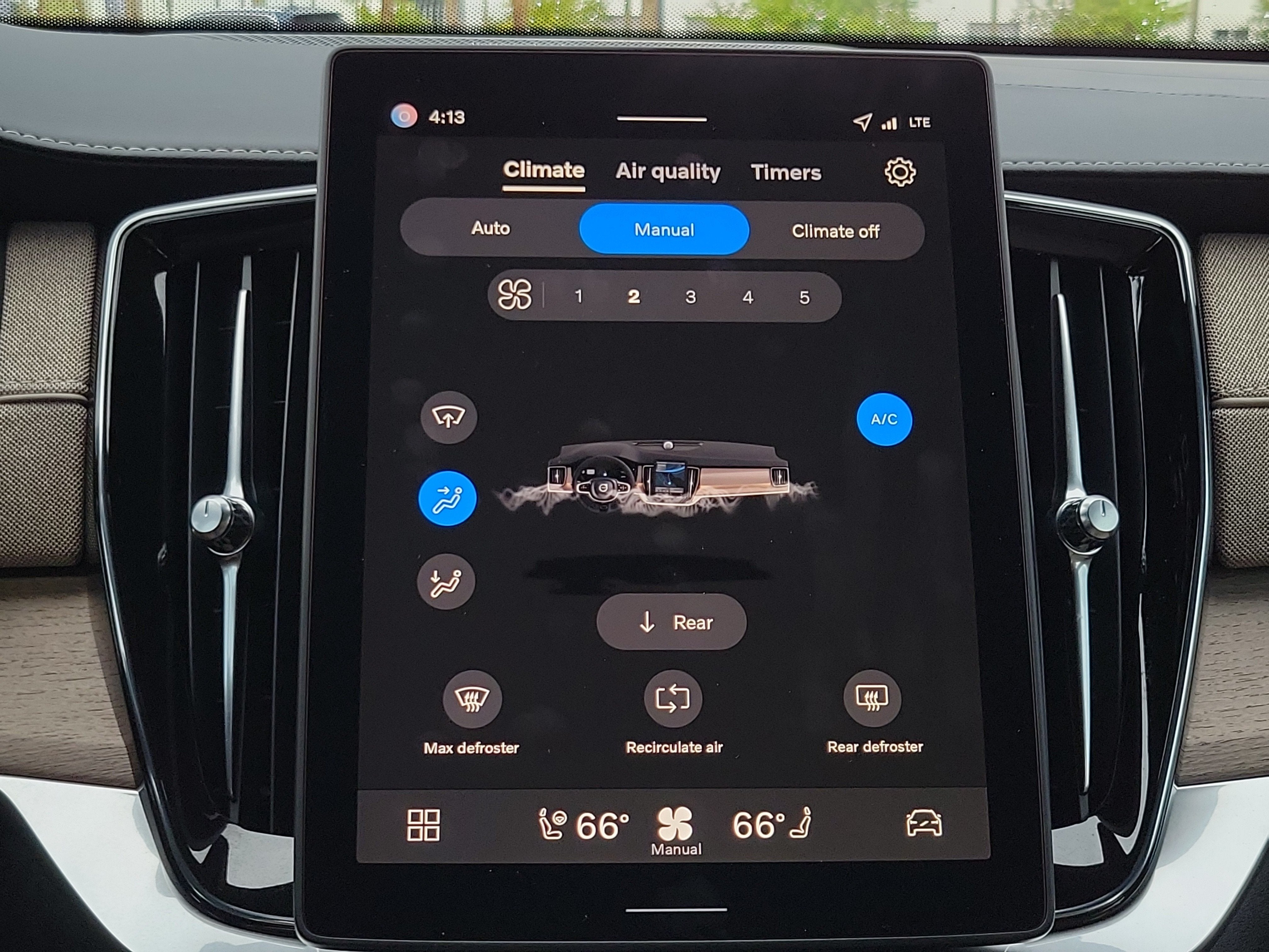 2026 Volvo XC90 Plus