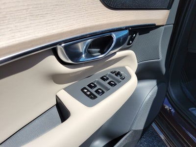 2027 Volvo XC90 Plus