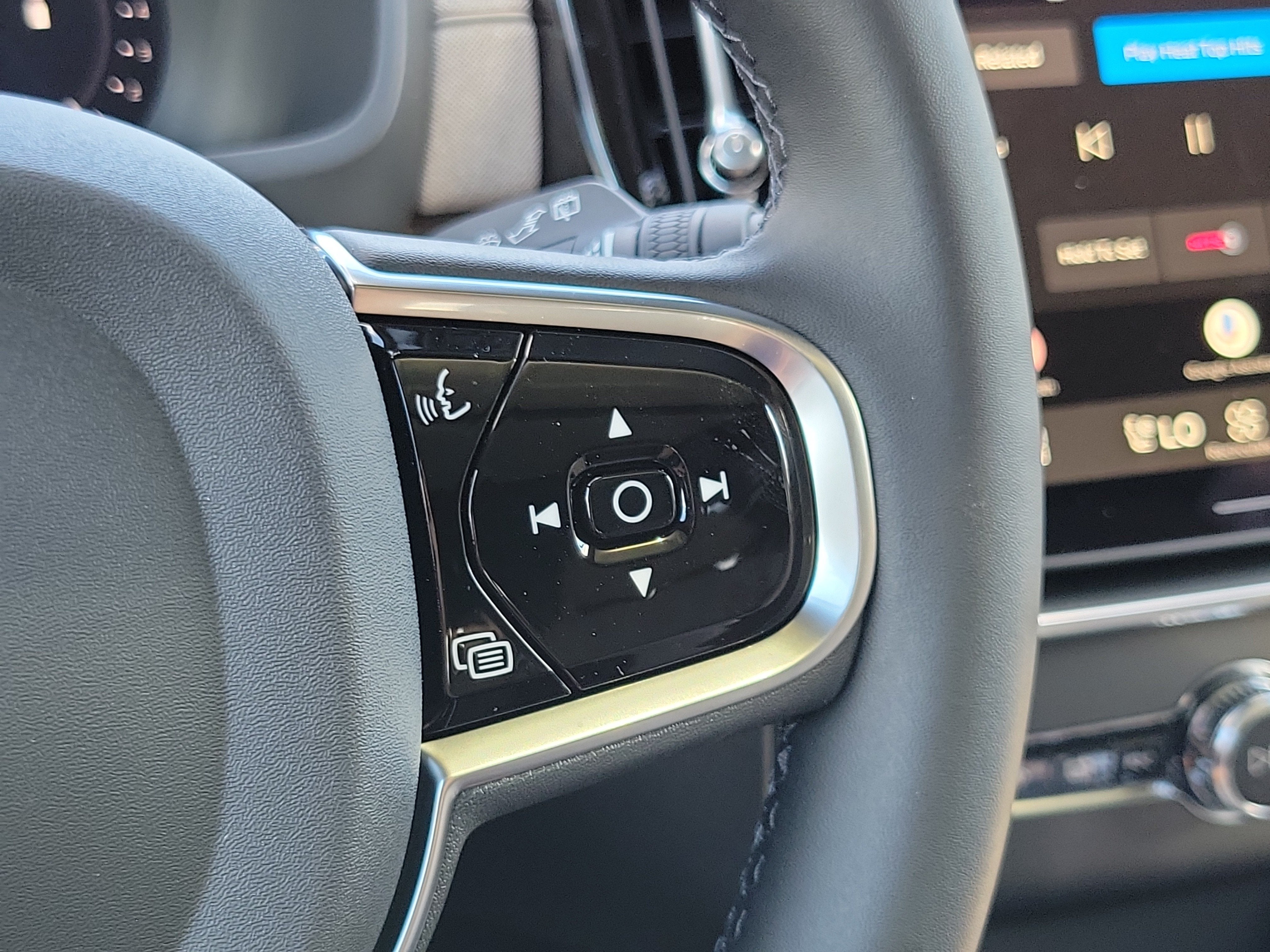 2027 Volvo XC90 Plus