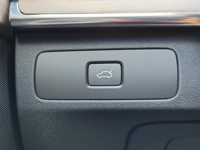 2027 Volvo XC90 Plus