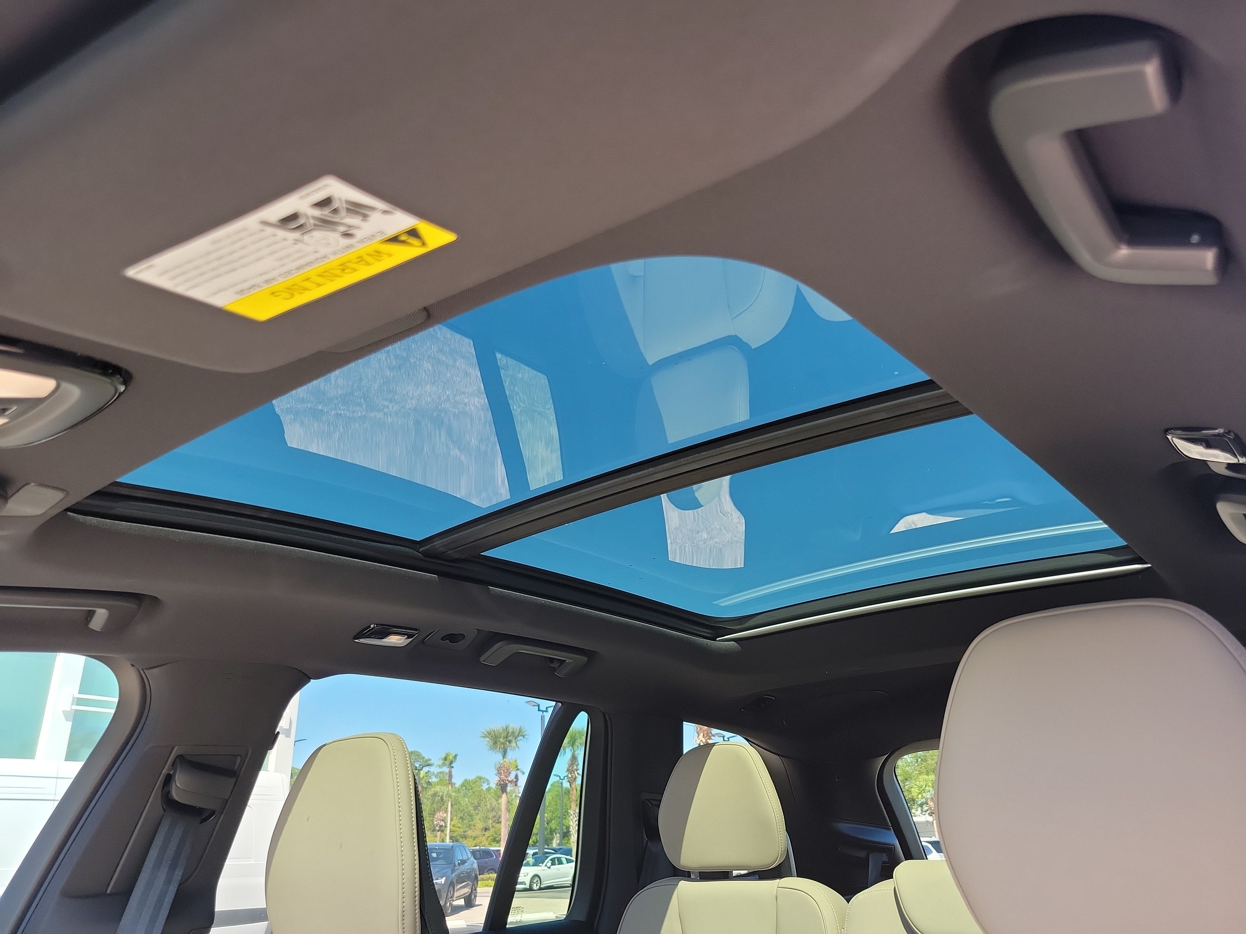 2026 Volvo XC90 Plus