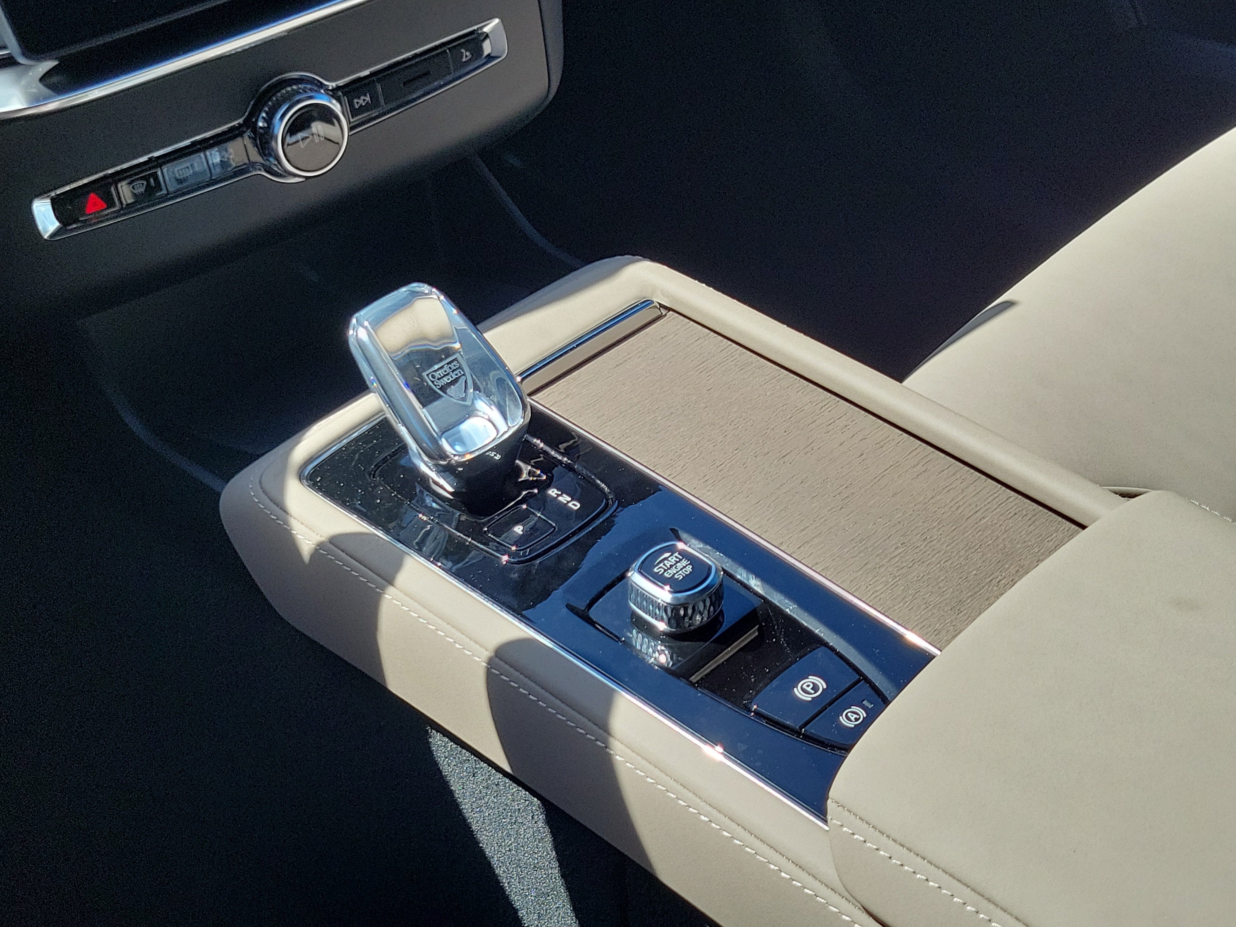 2026 Volvo XC90 Plus