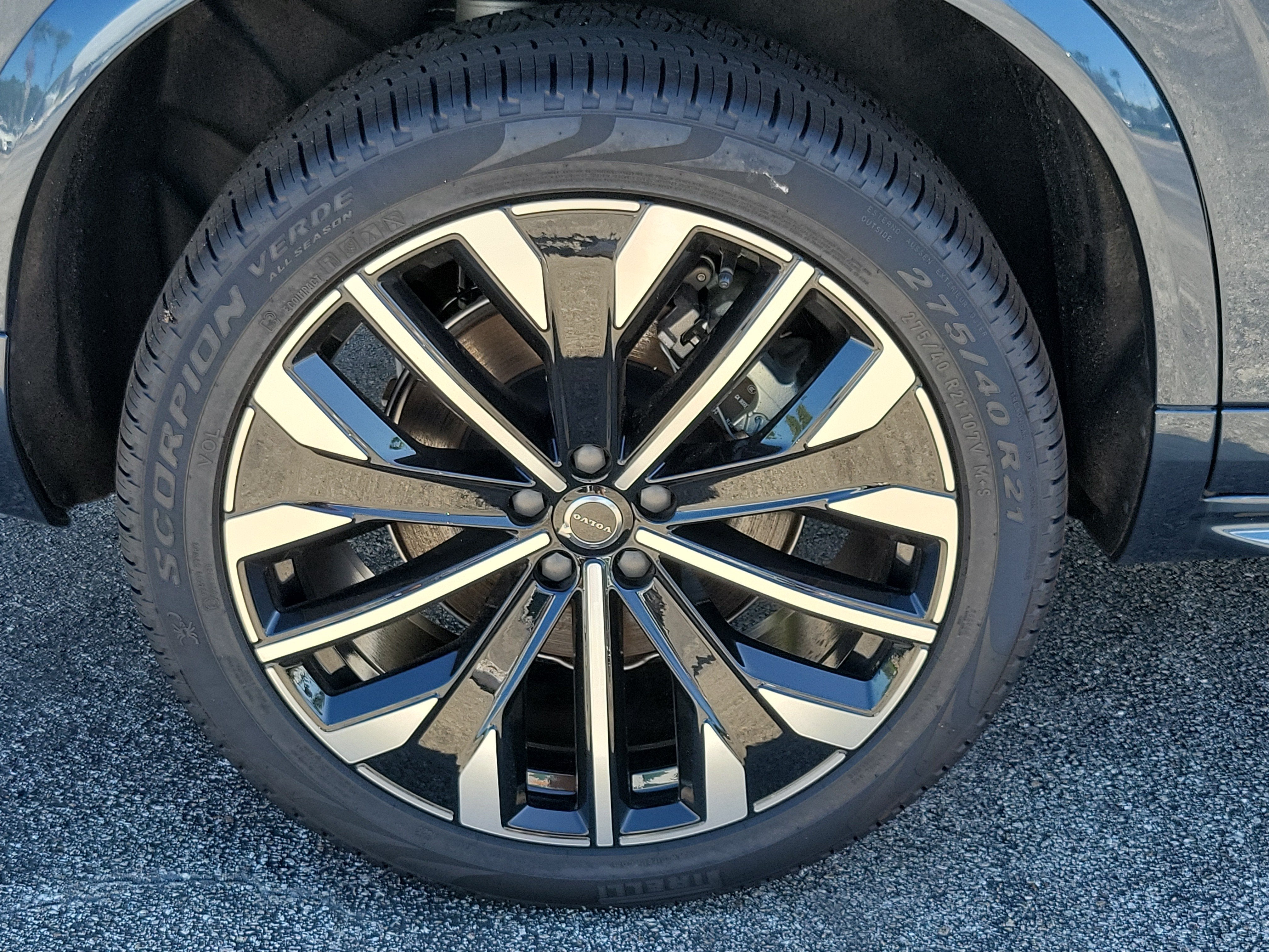 2026 Volvo XC90 Plus