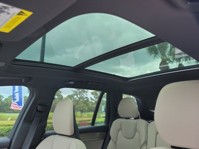 2026 Volvo XC90 Plus