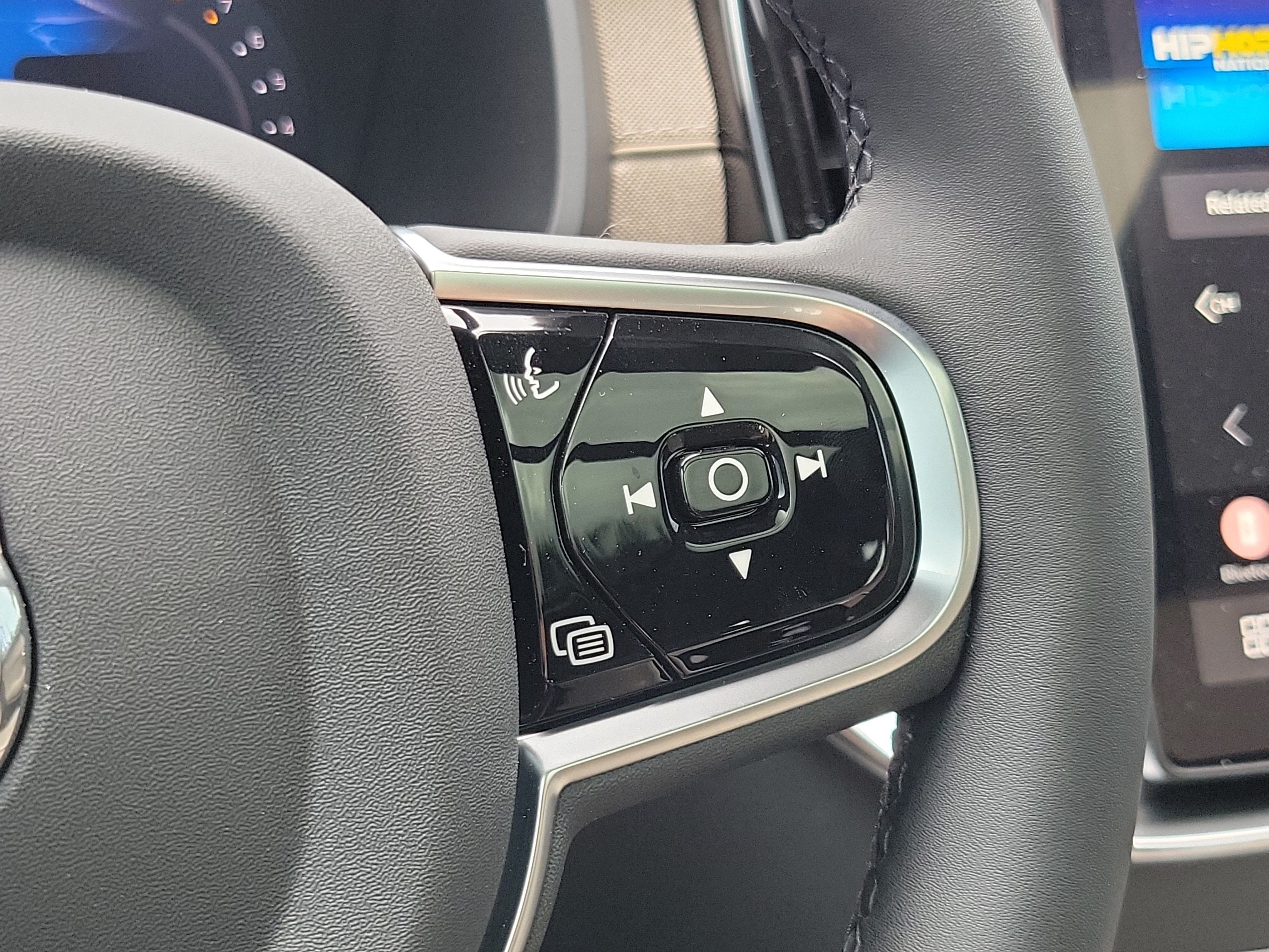 2026 Volvo XC90 Plus