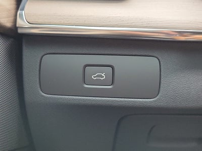 2026 Volvo XC90 Plus