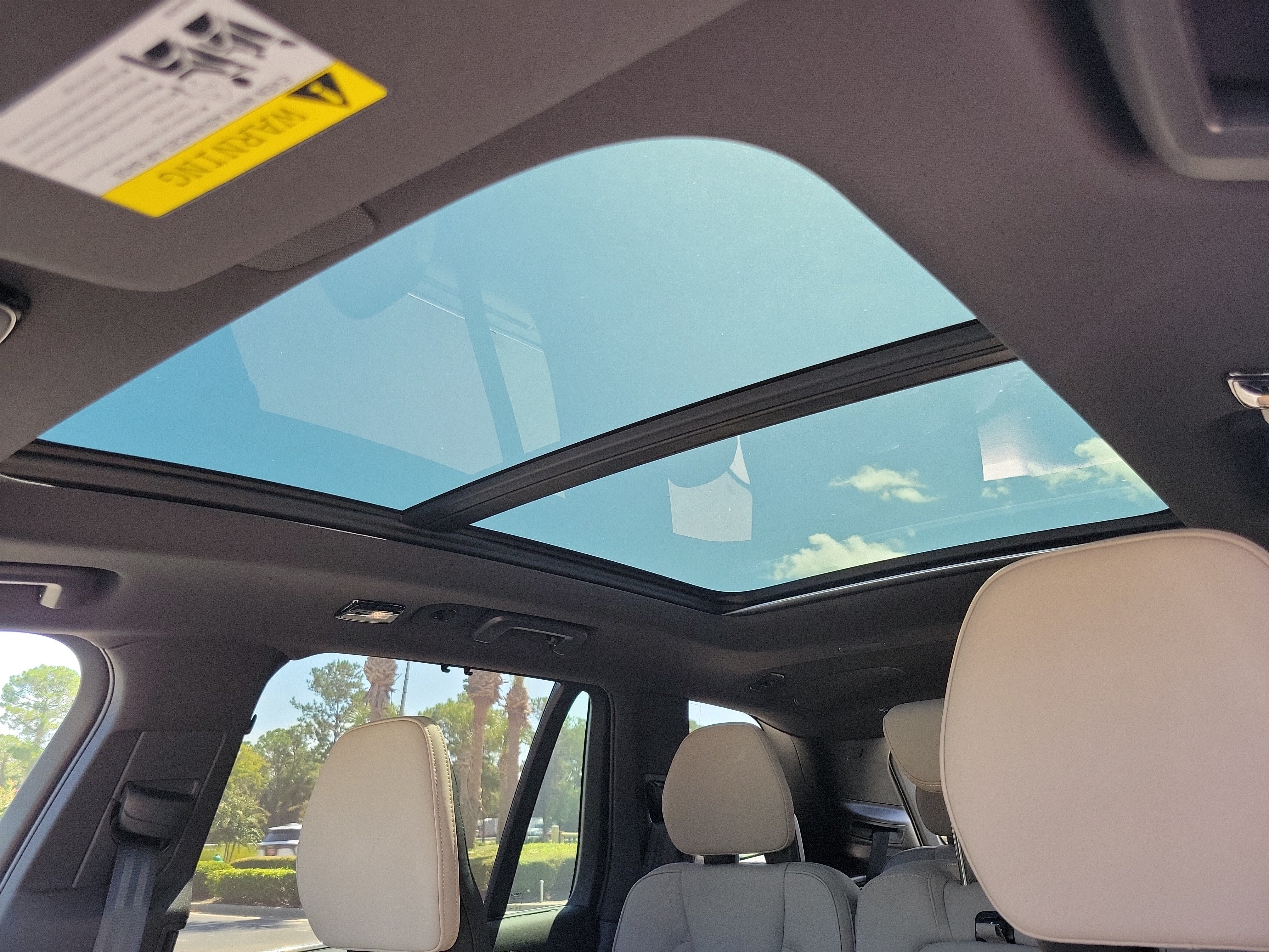 2027 Volvo XC90 Plus