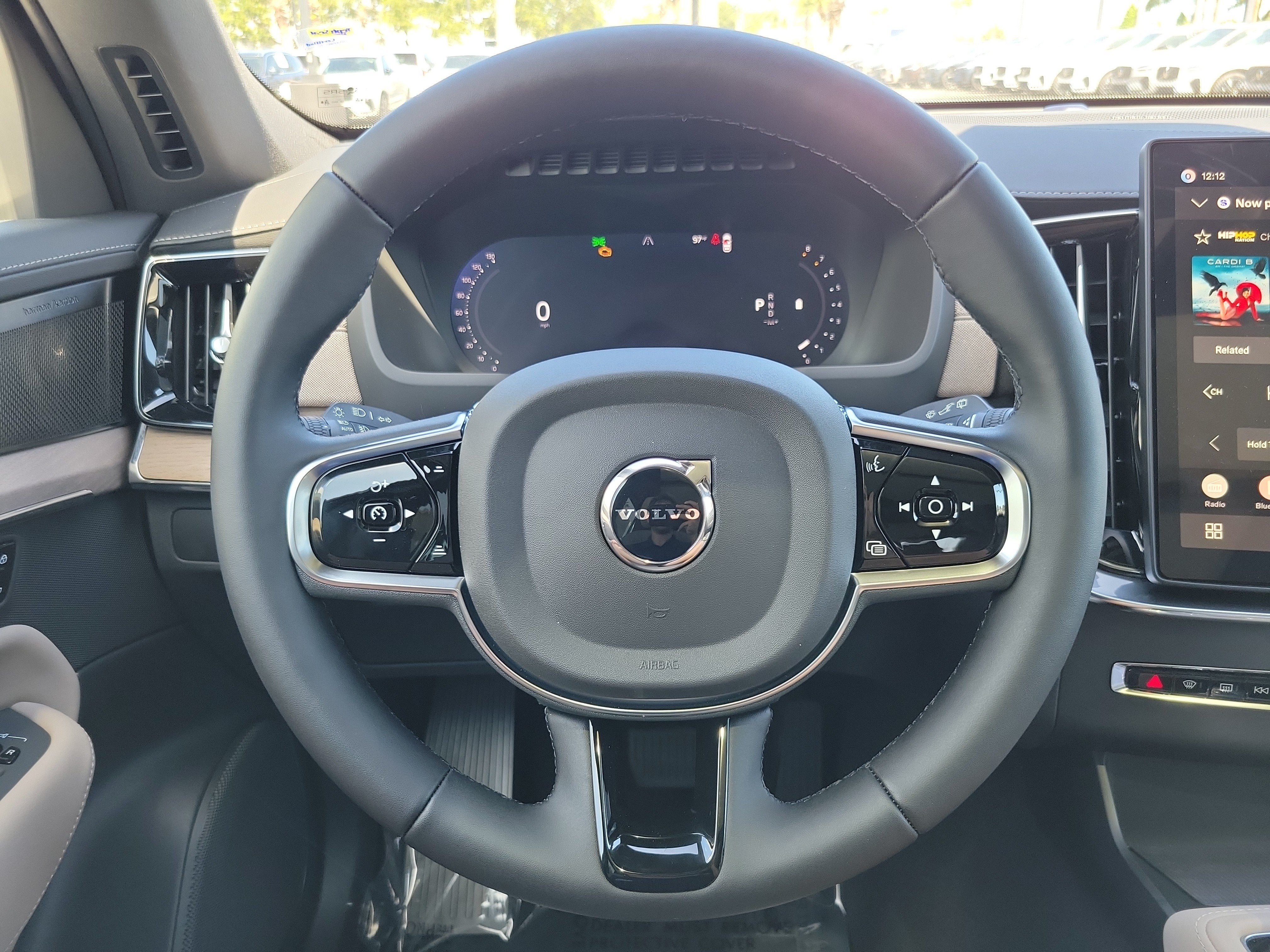 2027 Volvo XC90 Plus