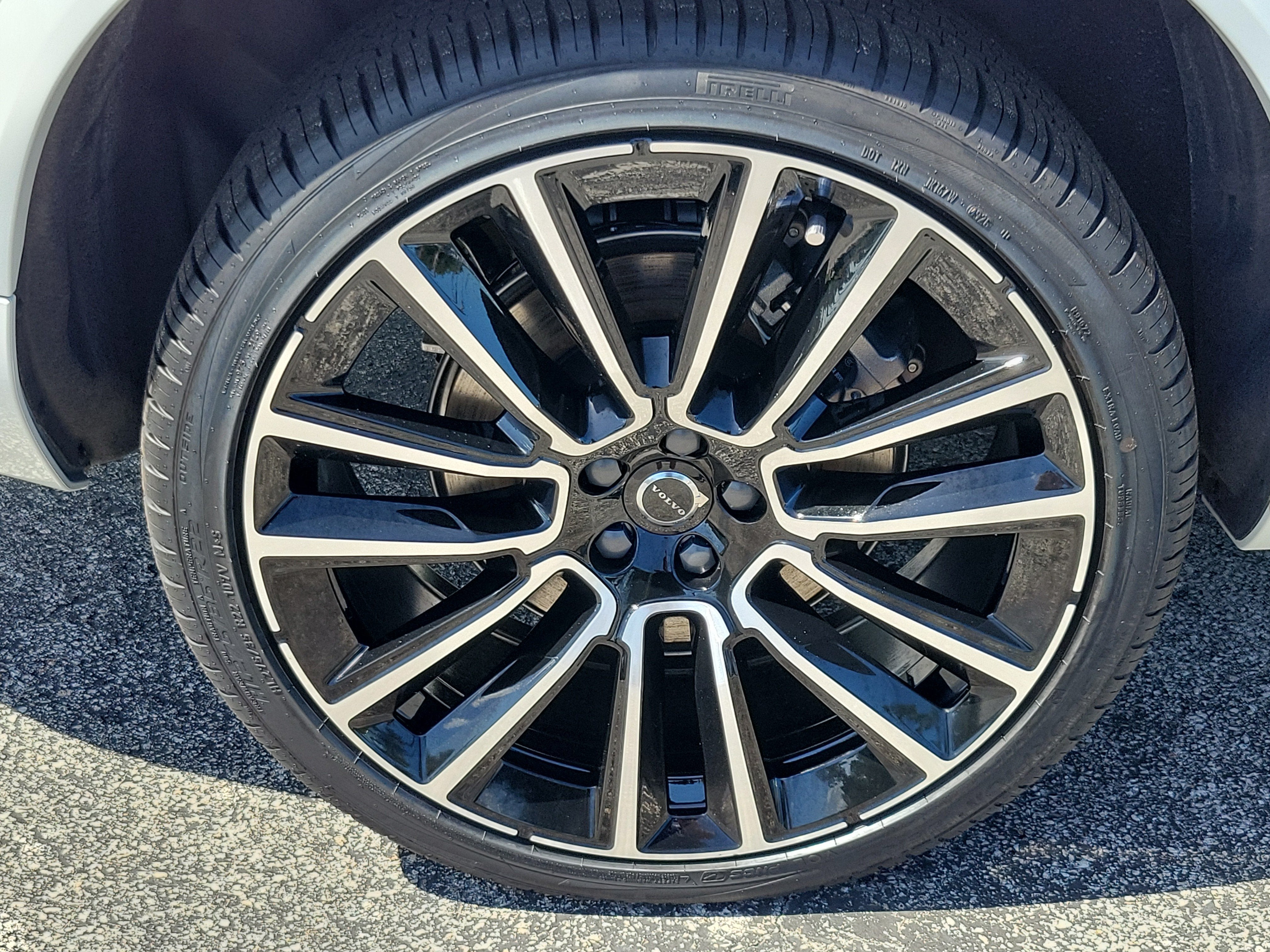 2027 Volvo XC90 Plus
