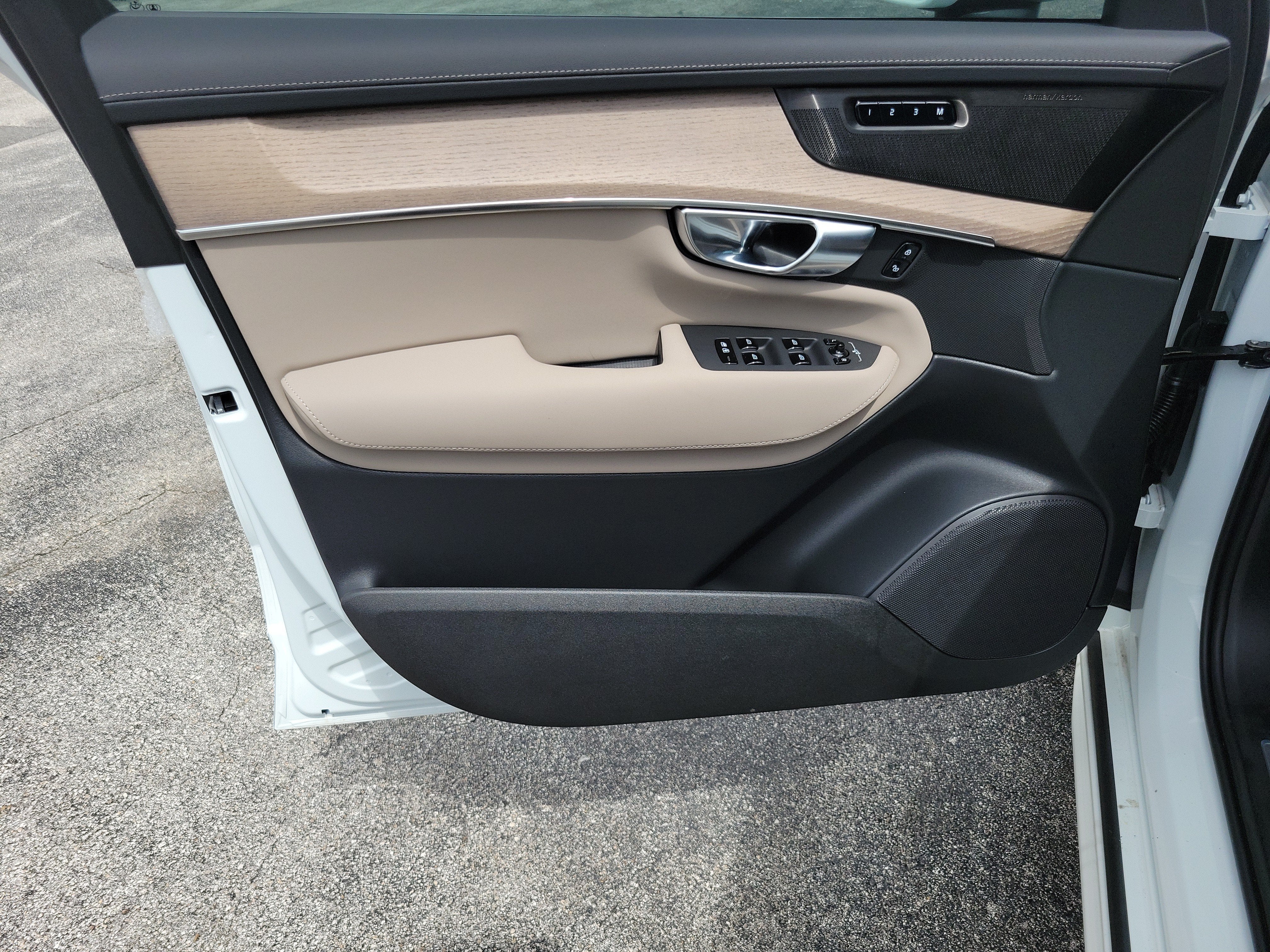 2026 Volvo XC90 Ultra