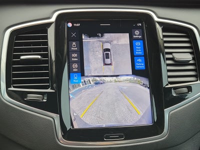 2024 Volvo XC90 Ultimate Bright Theme