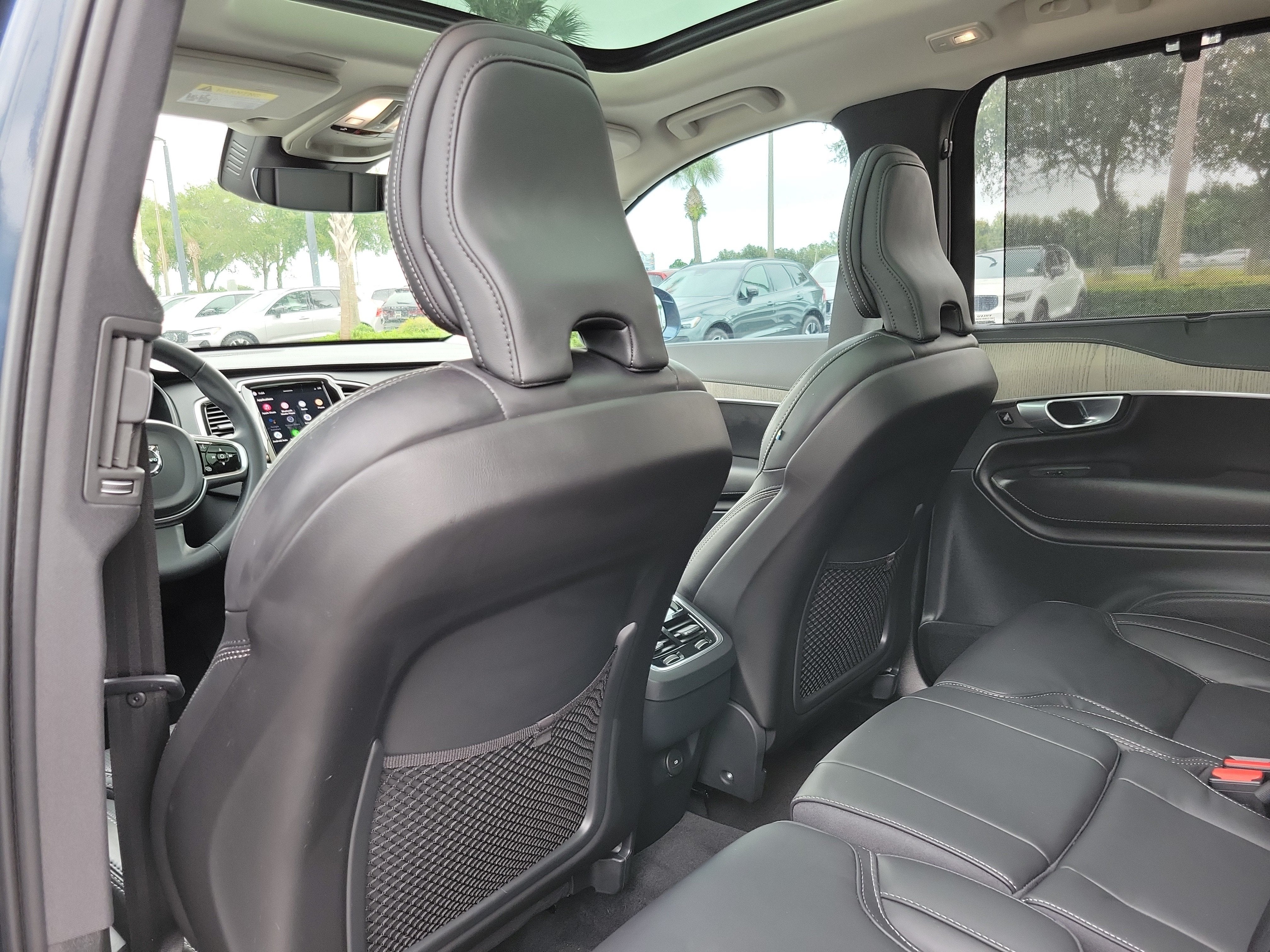 2024 Volvo XC90 Ultimate Bright Theme