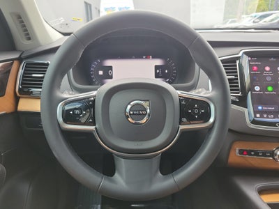 2023 Volvo XC90 Plus