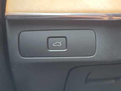 2023 Volvo XC90 Plus