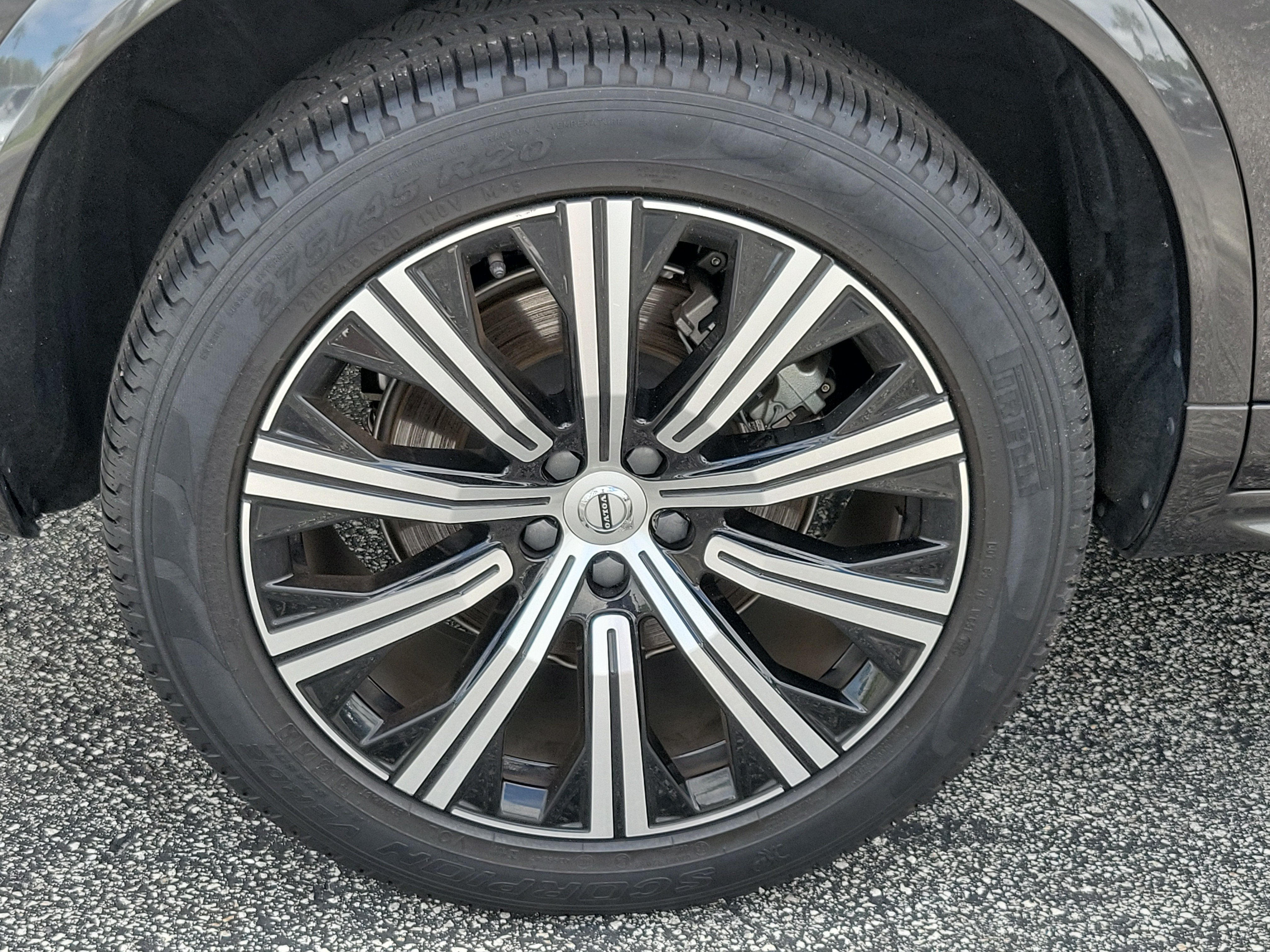 2023 Volvo XC90 Plus