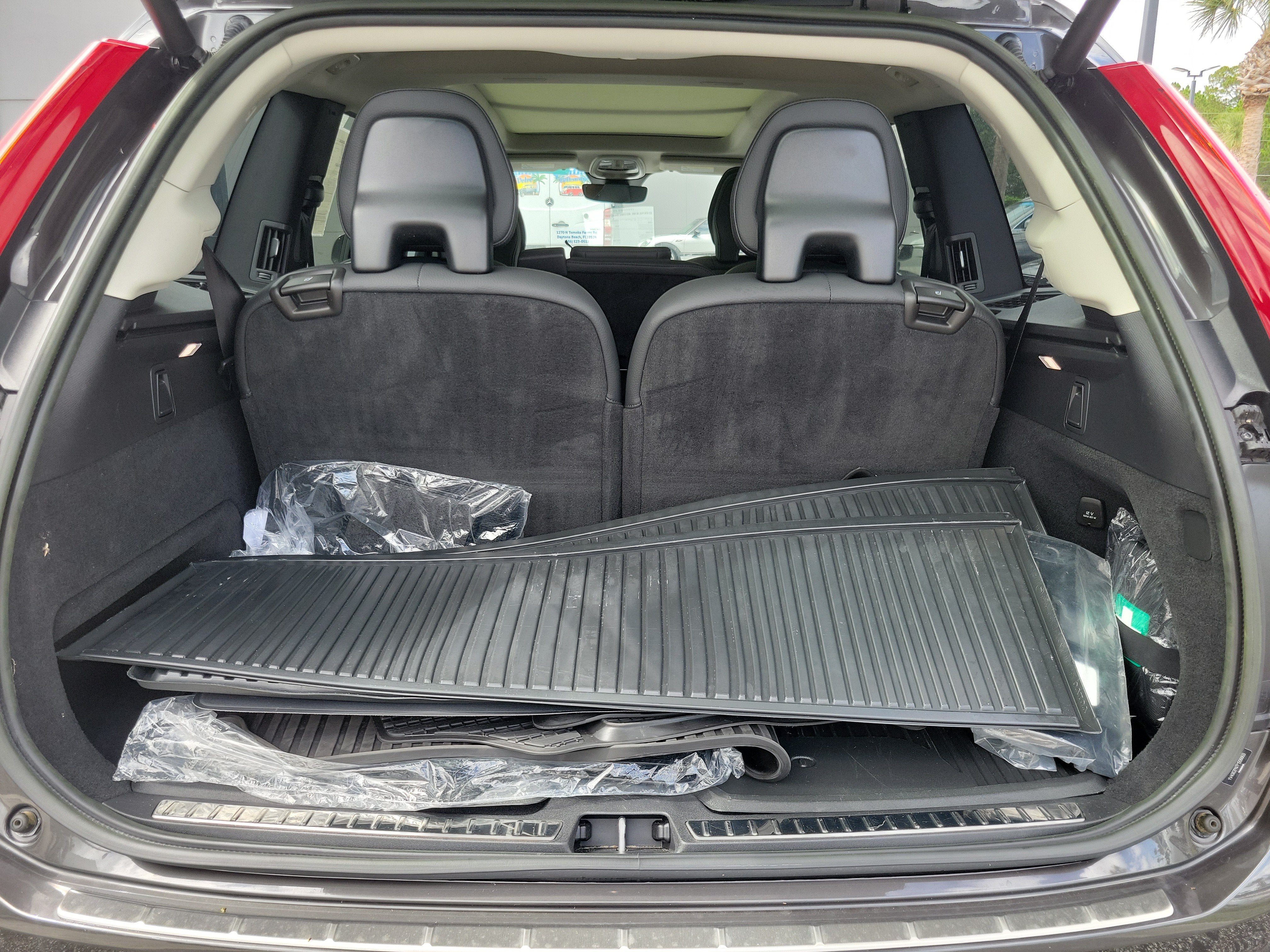2023 Volvo XC90 Plus