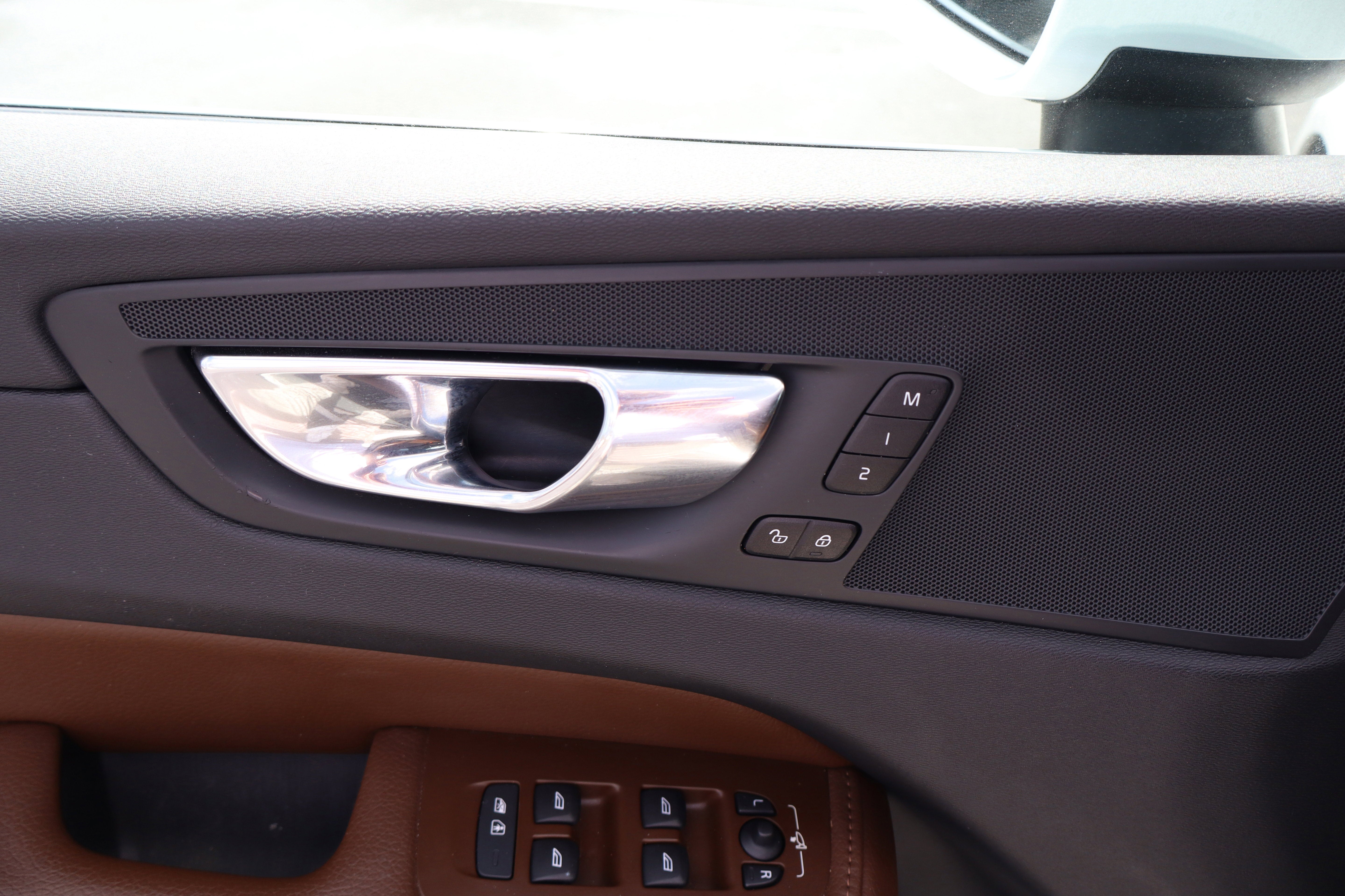 2021 Volvo XC60 Momentum