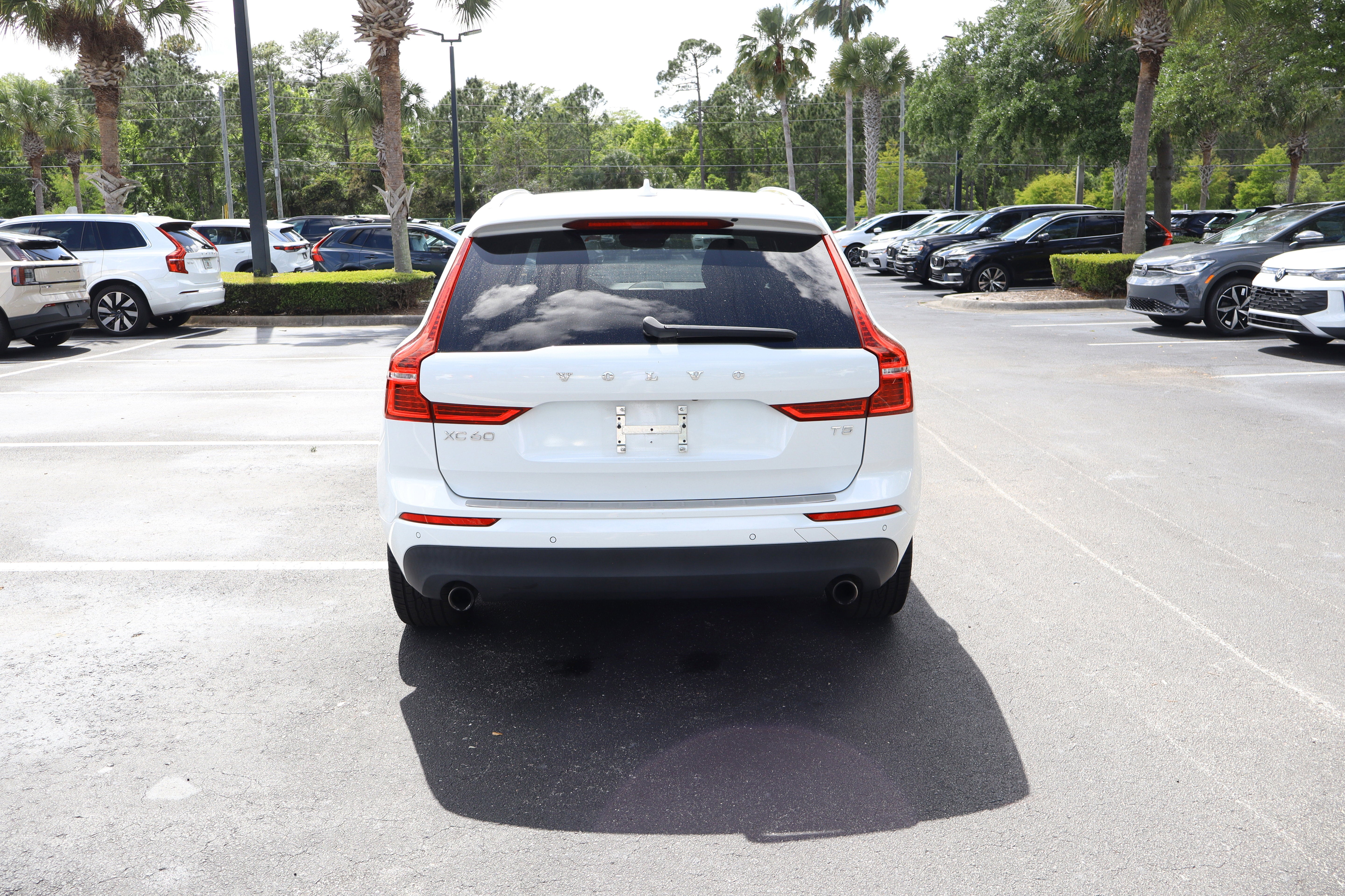 2021 Volvo XC60 Momentum