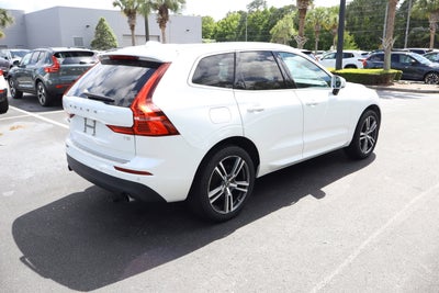 2021 Volvo XC60 Momentum