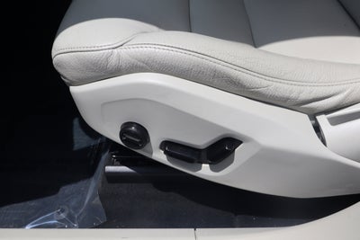 2020 Volvo XC60 Momentum
