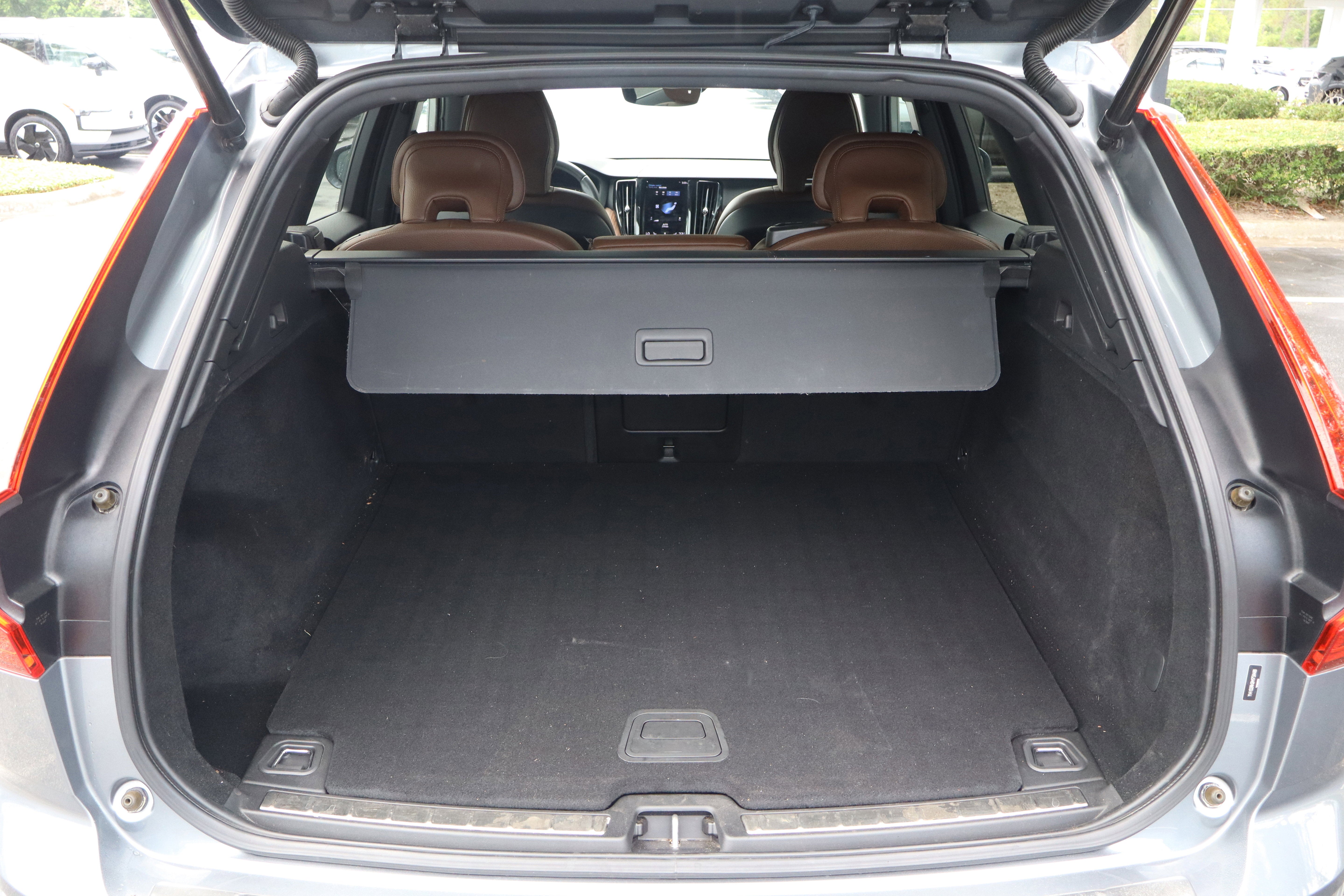 2021 Volvo XC60 Momentum