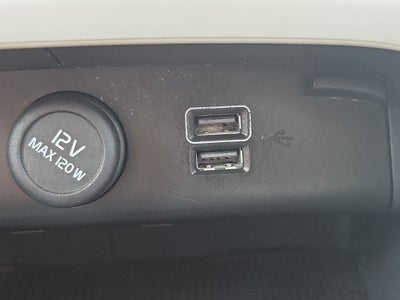 2021 Volvo XC40 Momentum