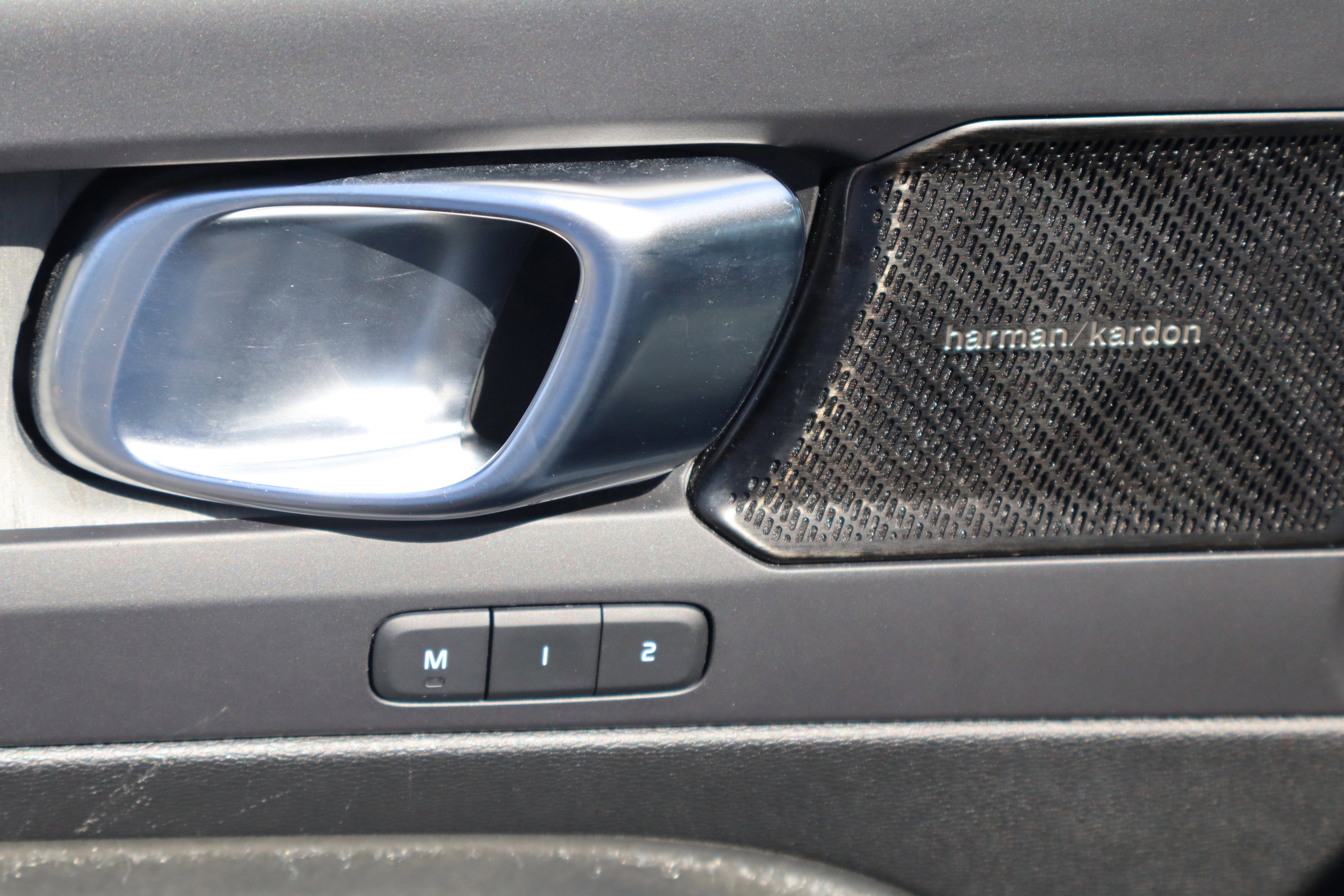 2021 Volvo XC40 Inscription