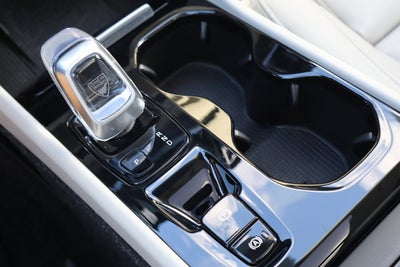 2021 Volvo XC40 Inscription