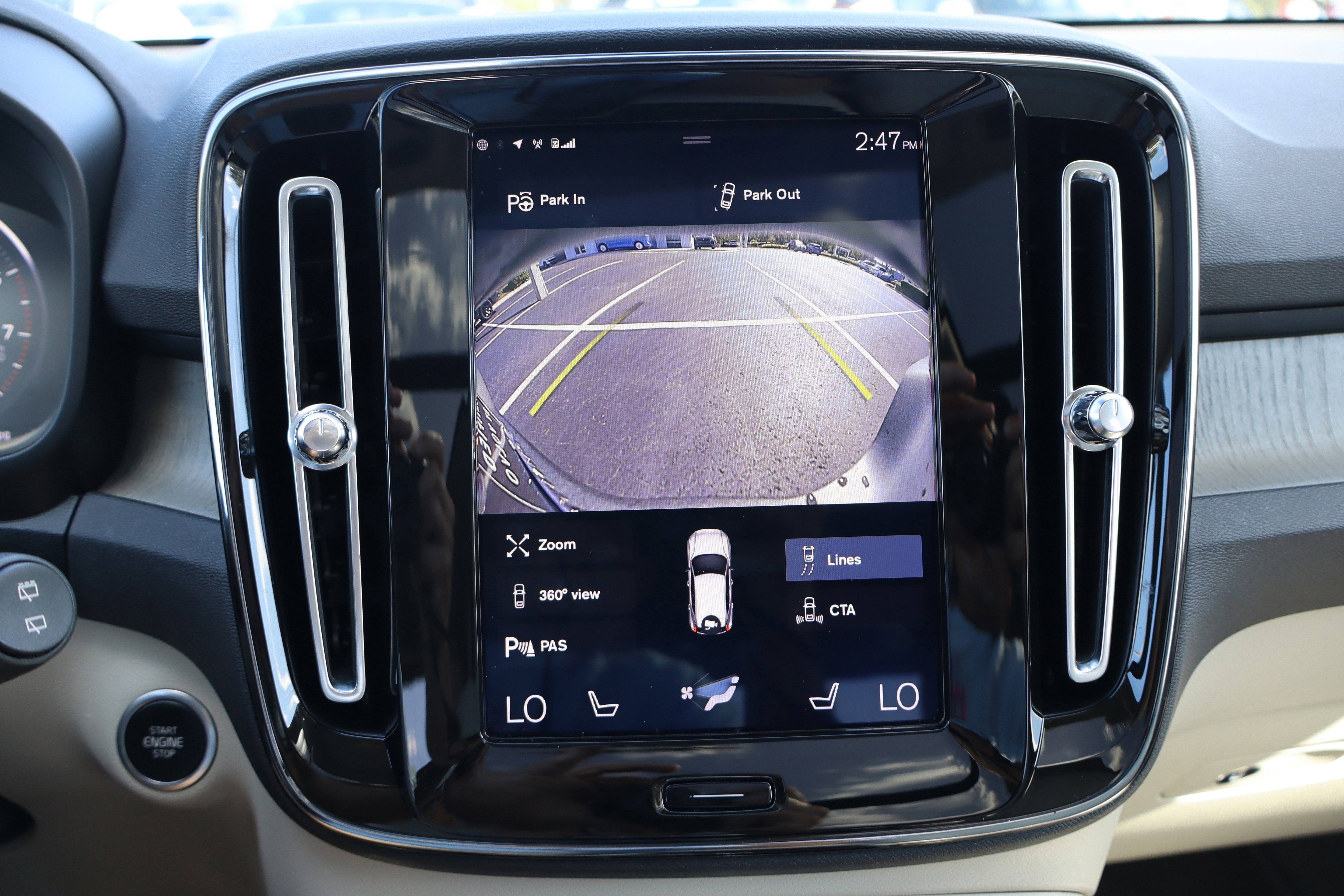 2021 Volvo XC40 Inscription
