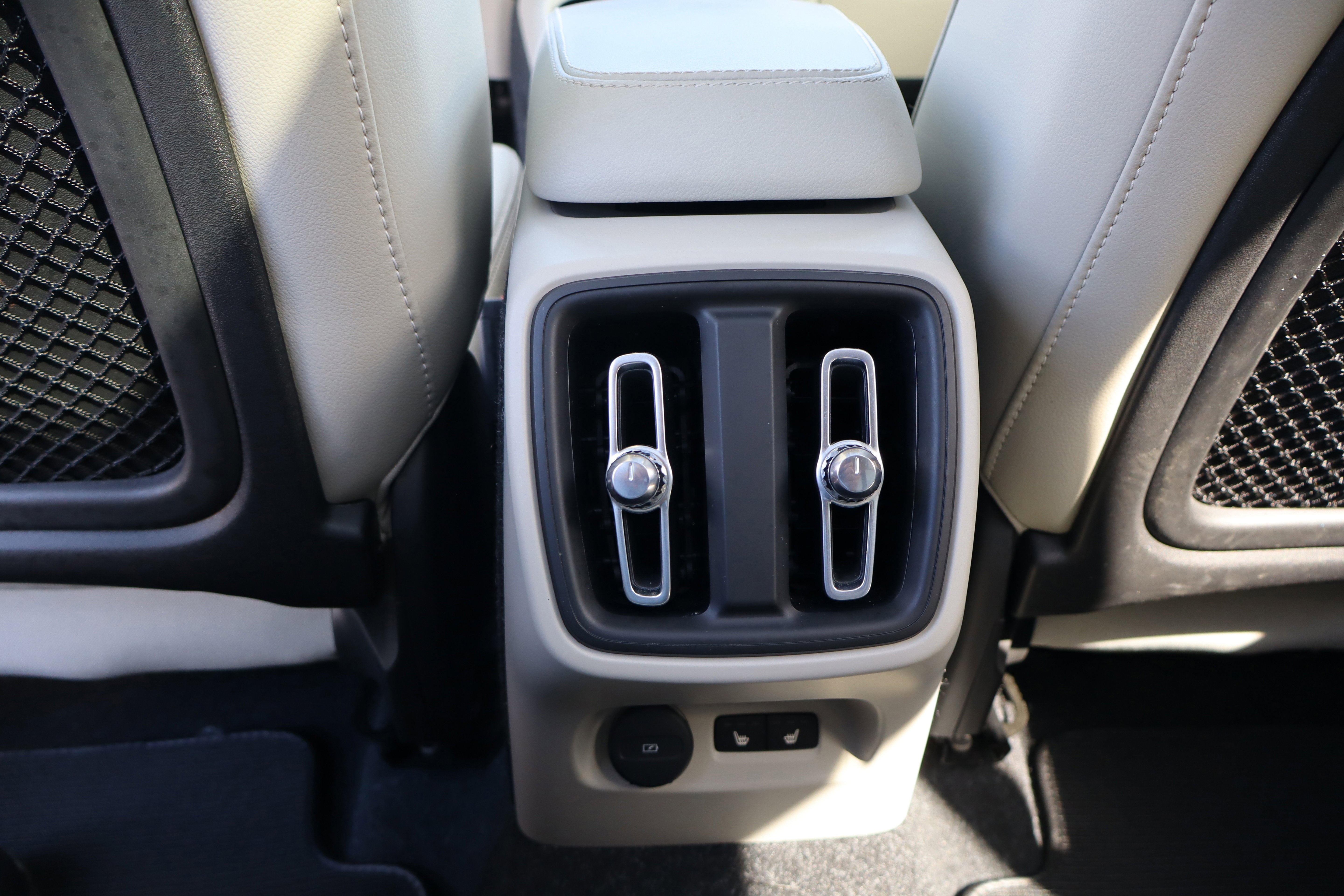 2021 Volvo XC40 Inscription