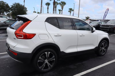 2022 Volvo XC40 Inscription