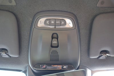 2022 Volvo XC40 Inscription