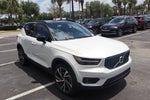 2022 Volvo XC40 R-Design