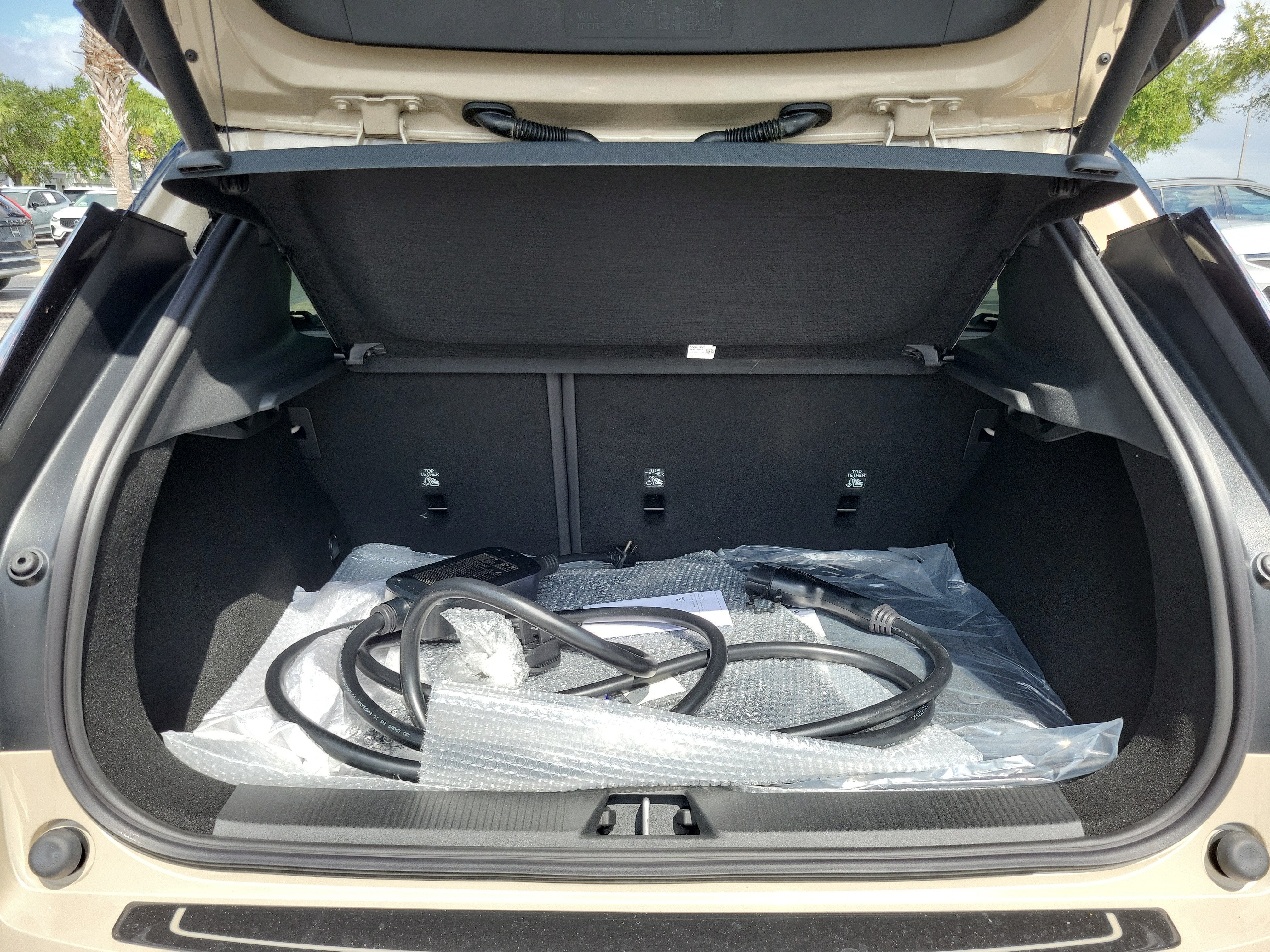 2026 Volvo EX30 Plus