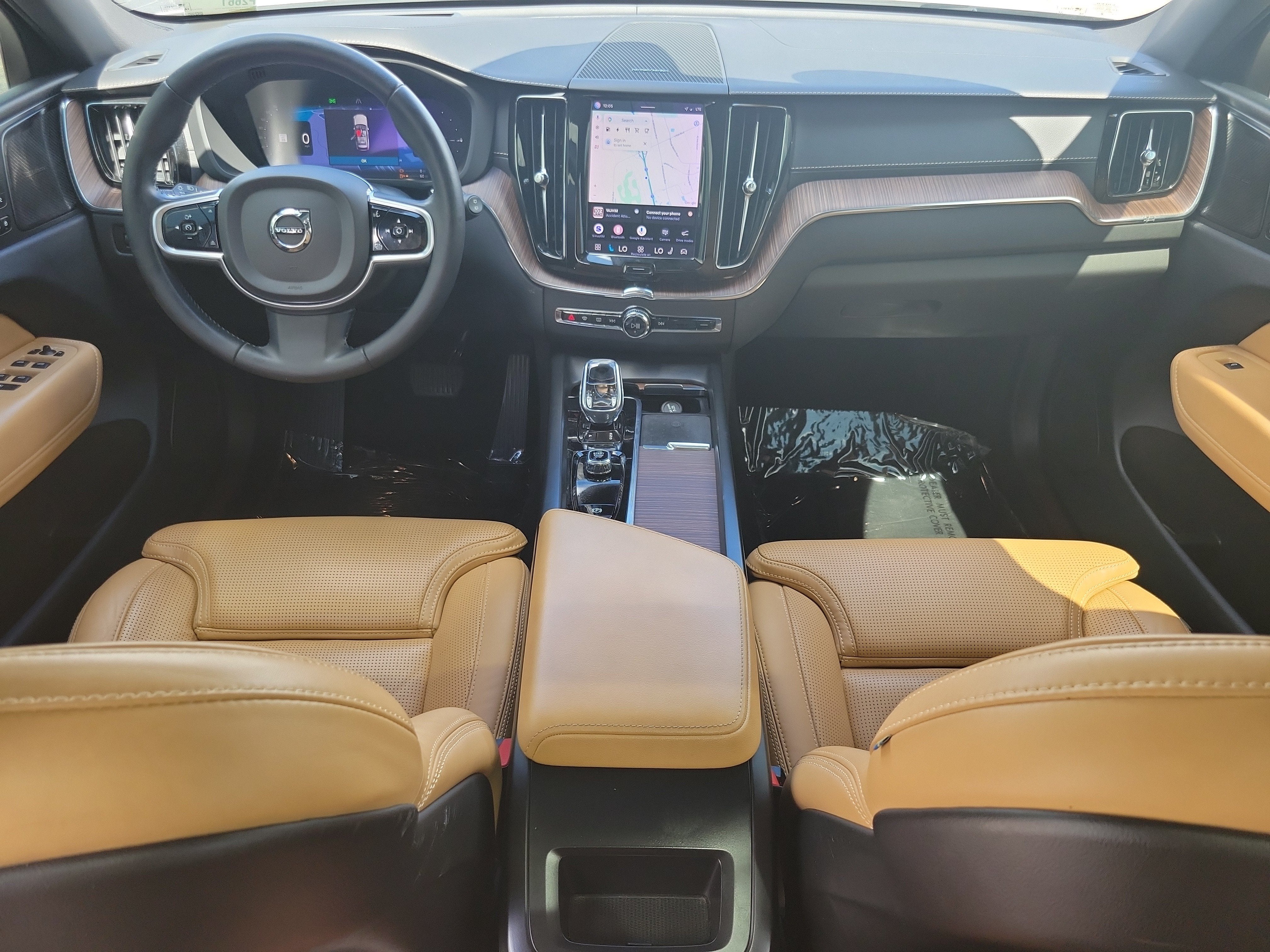 2022 Volvo XC60 Recharge Plug-In Hybrid Inscription