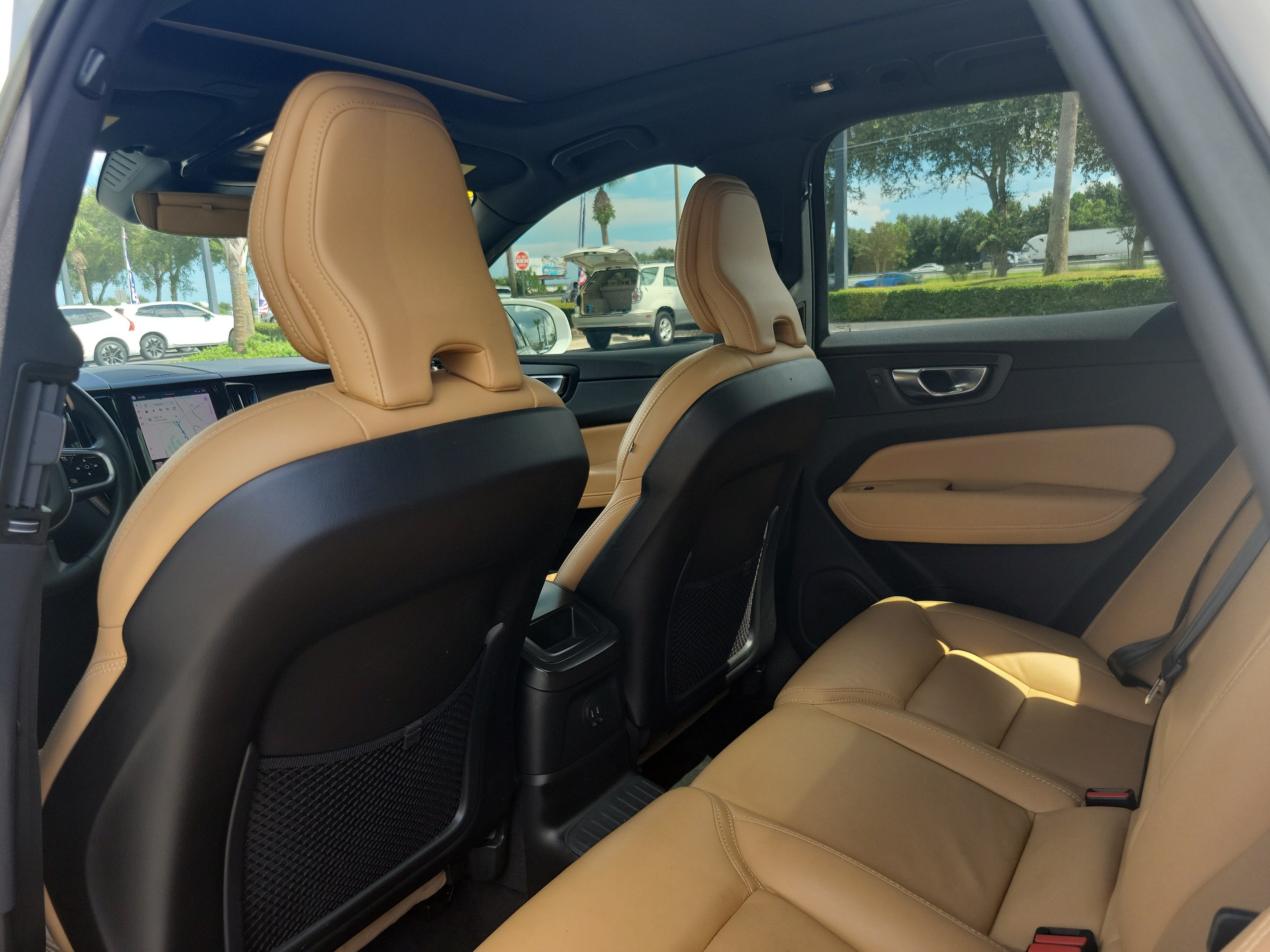 2022 Volvo XC60 Recharge Plug-In Hybrid Inscription