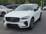 2024 Volvo XC60 Recharge Plug-In Hybrid Ultimate Dark Theme